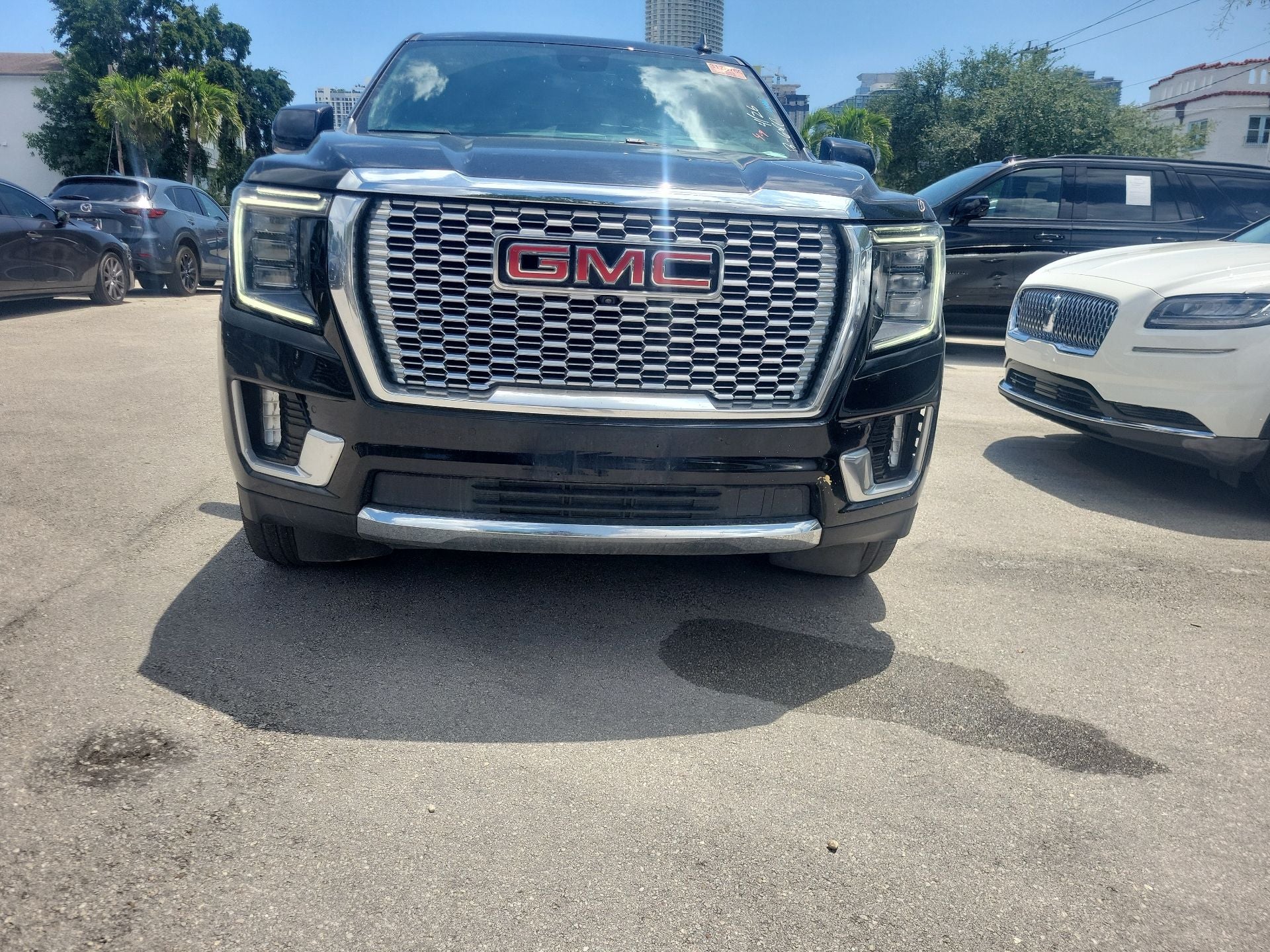 2023 GMC Yukon XL Denali