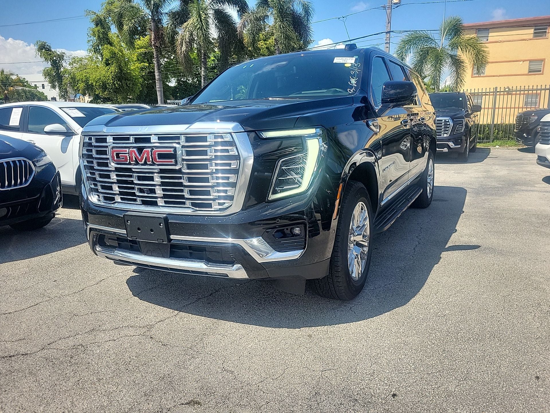 2025 GMC Yukon XL Denali