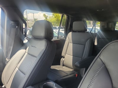 2025 GMC Yukon XL Denali