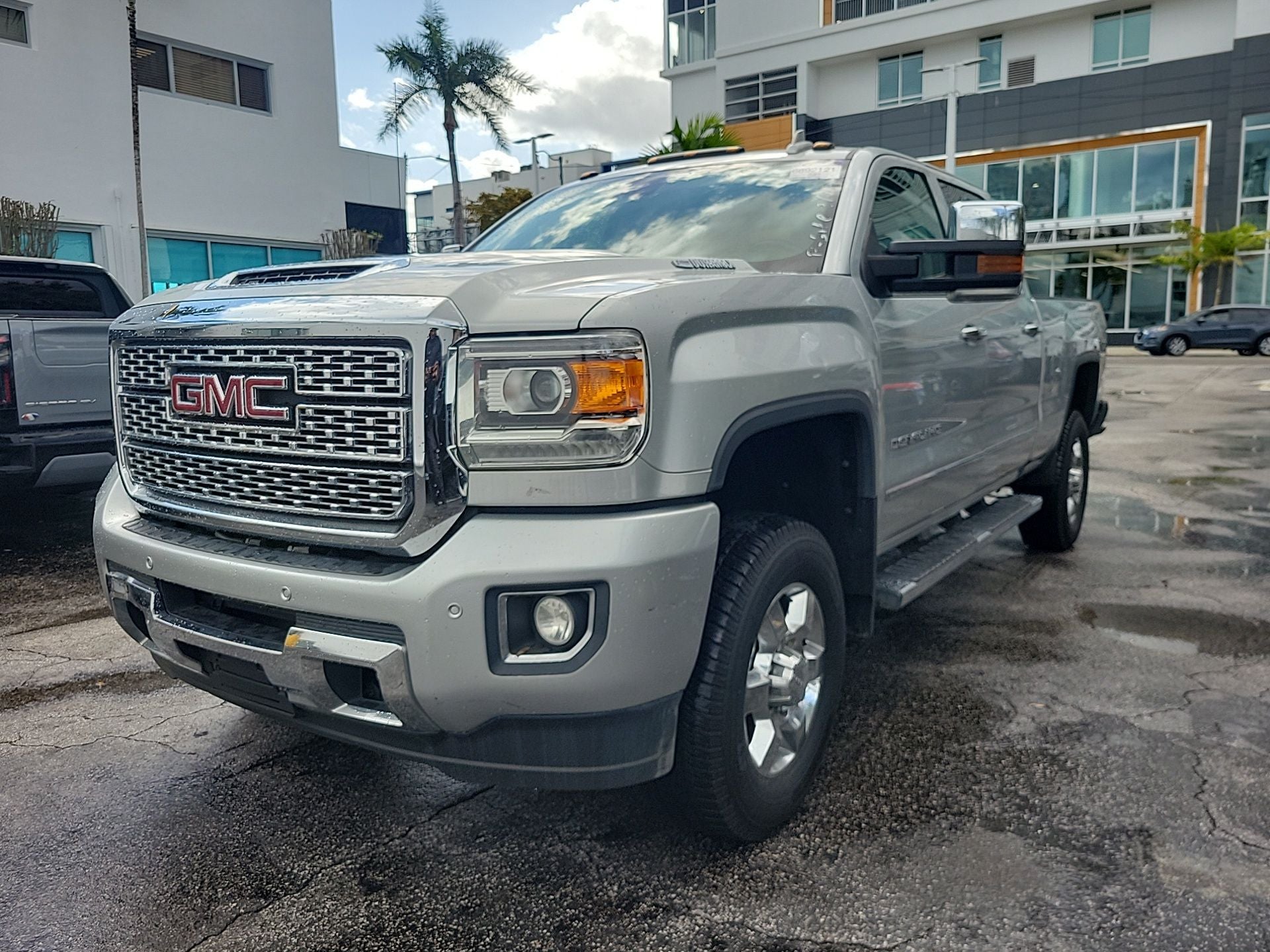 2018 GMC Sierra 2500HD Denali