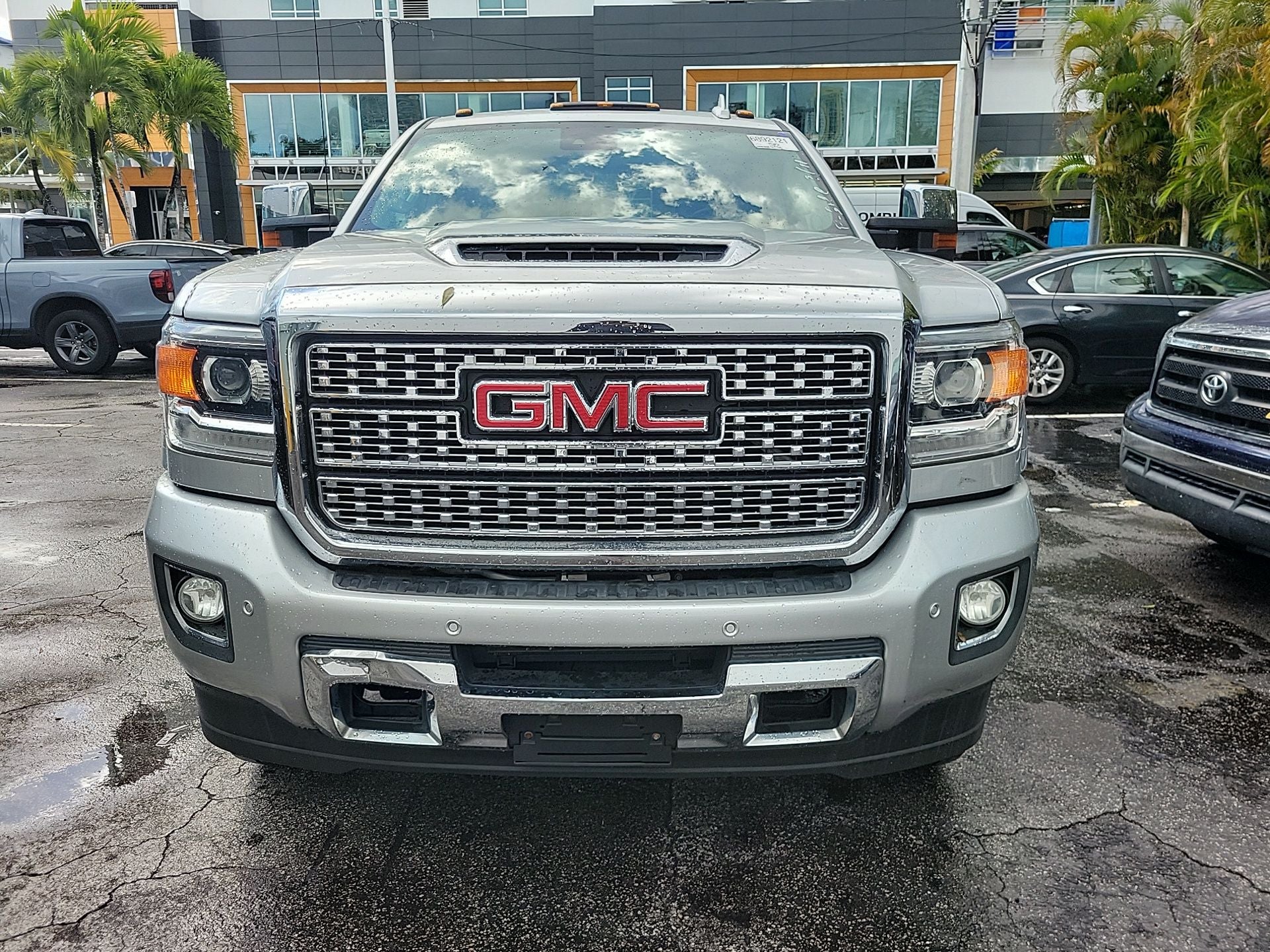 2018 GMC Sierra 2500HD Denali