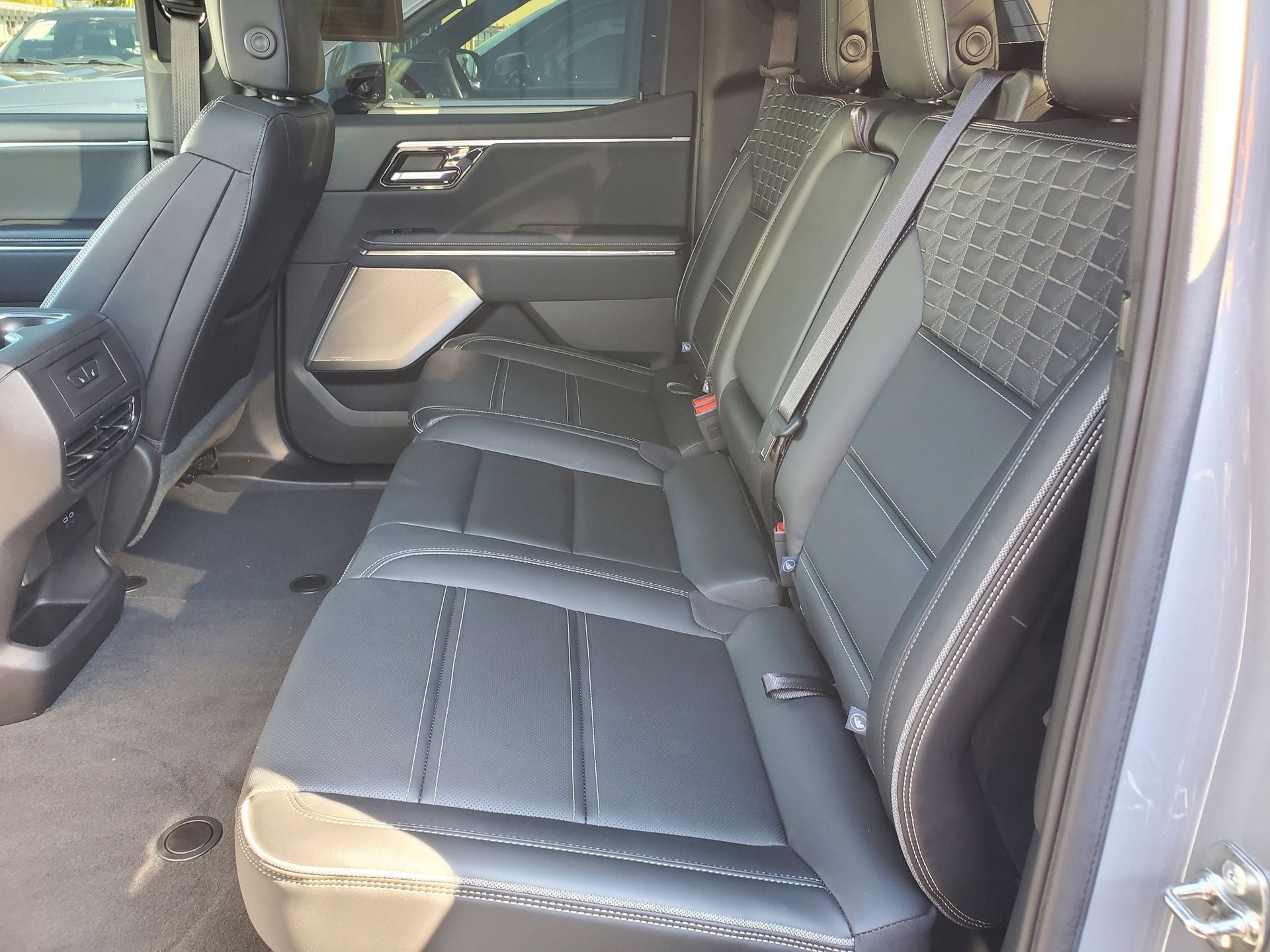 2024 GMC Sierra EV Denali Edition 1