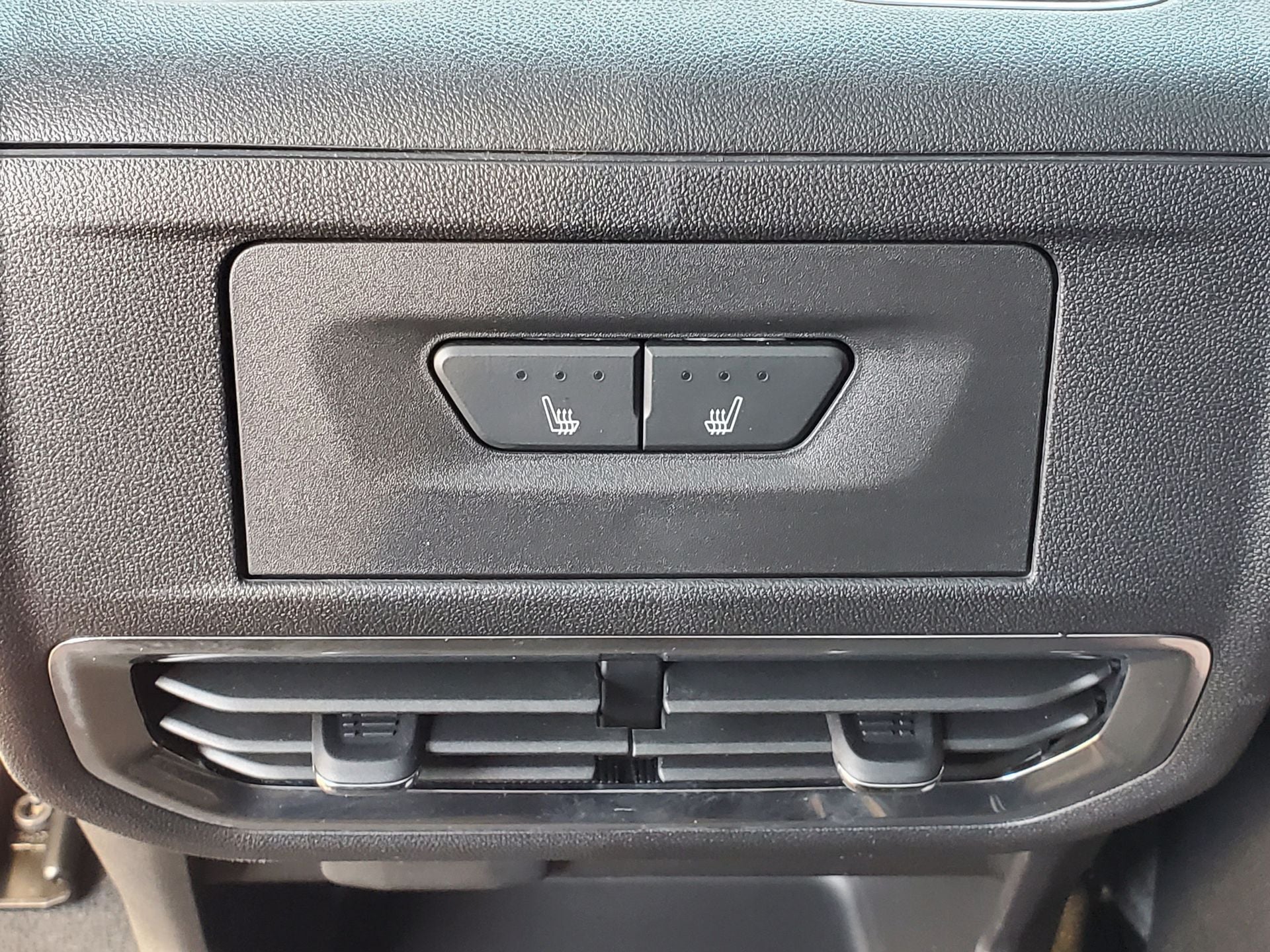 2024 GMC Sierra EV Denali Edition 1