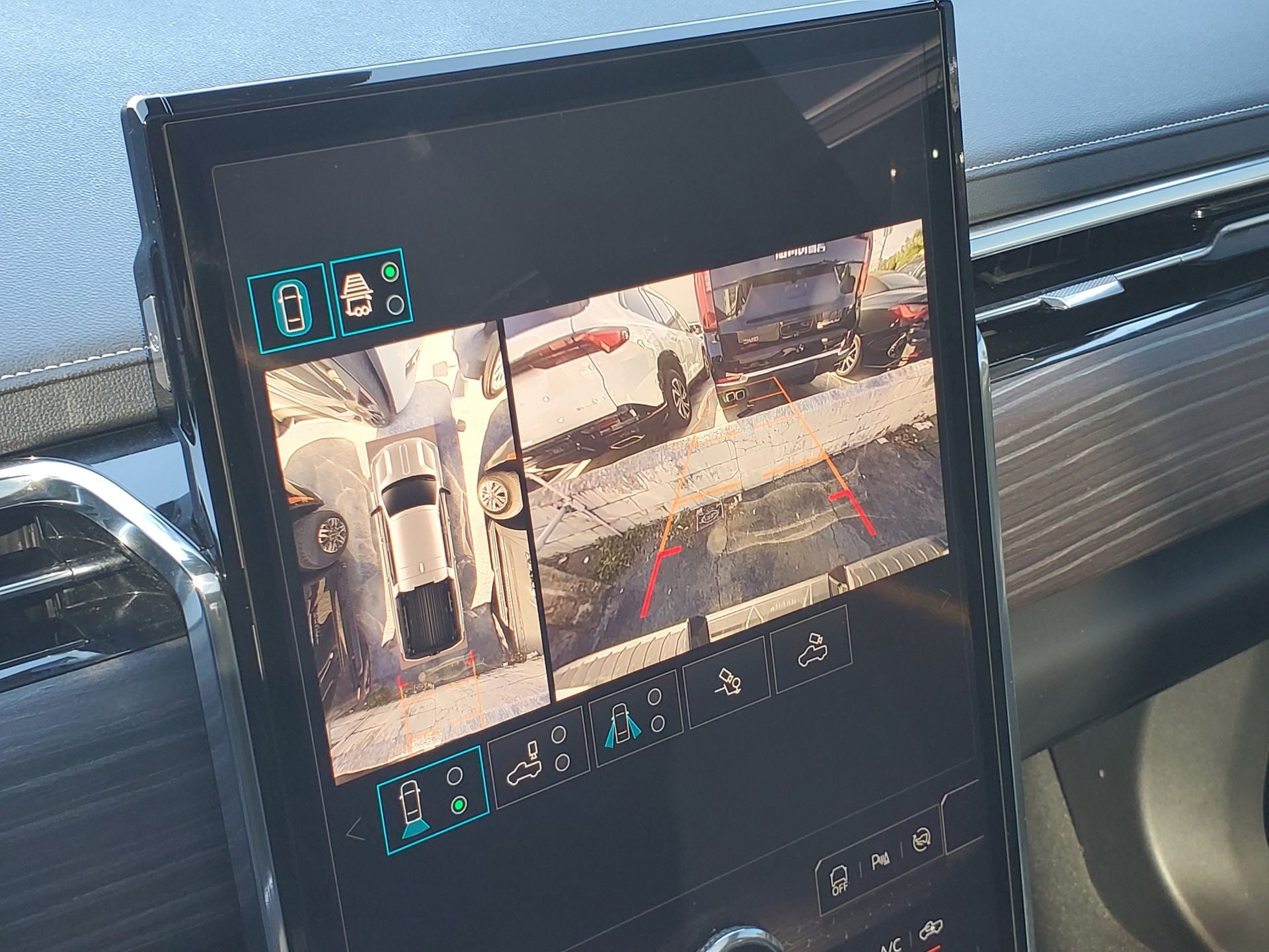 2024 GMC Sierra EV Denali Edition 1