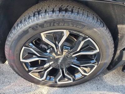 2024 GMC Sierra EV Denali Edition 1