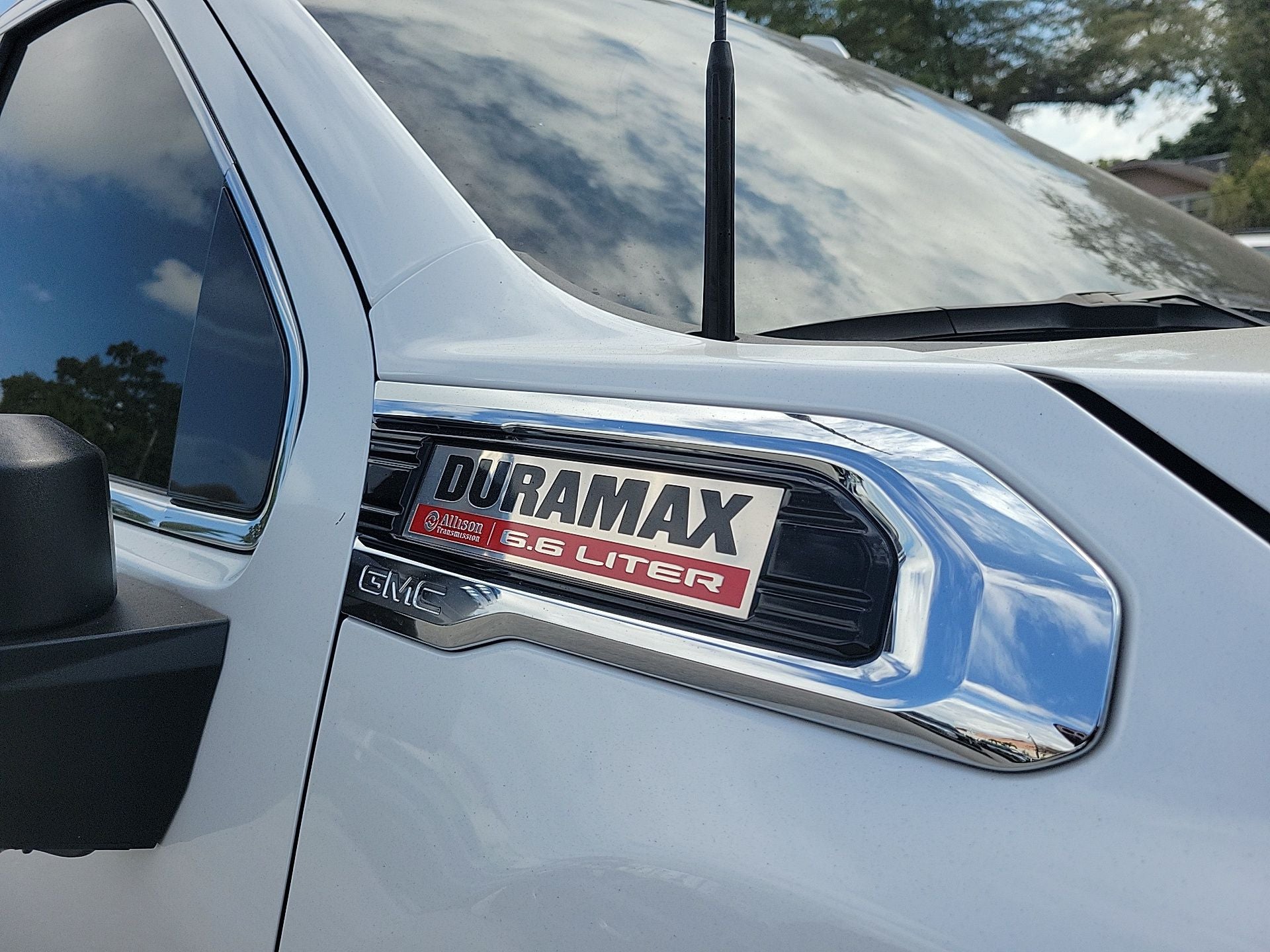 2023 GMC Sierra 3500HD Denali