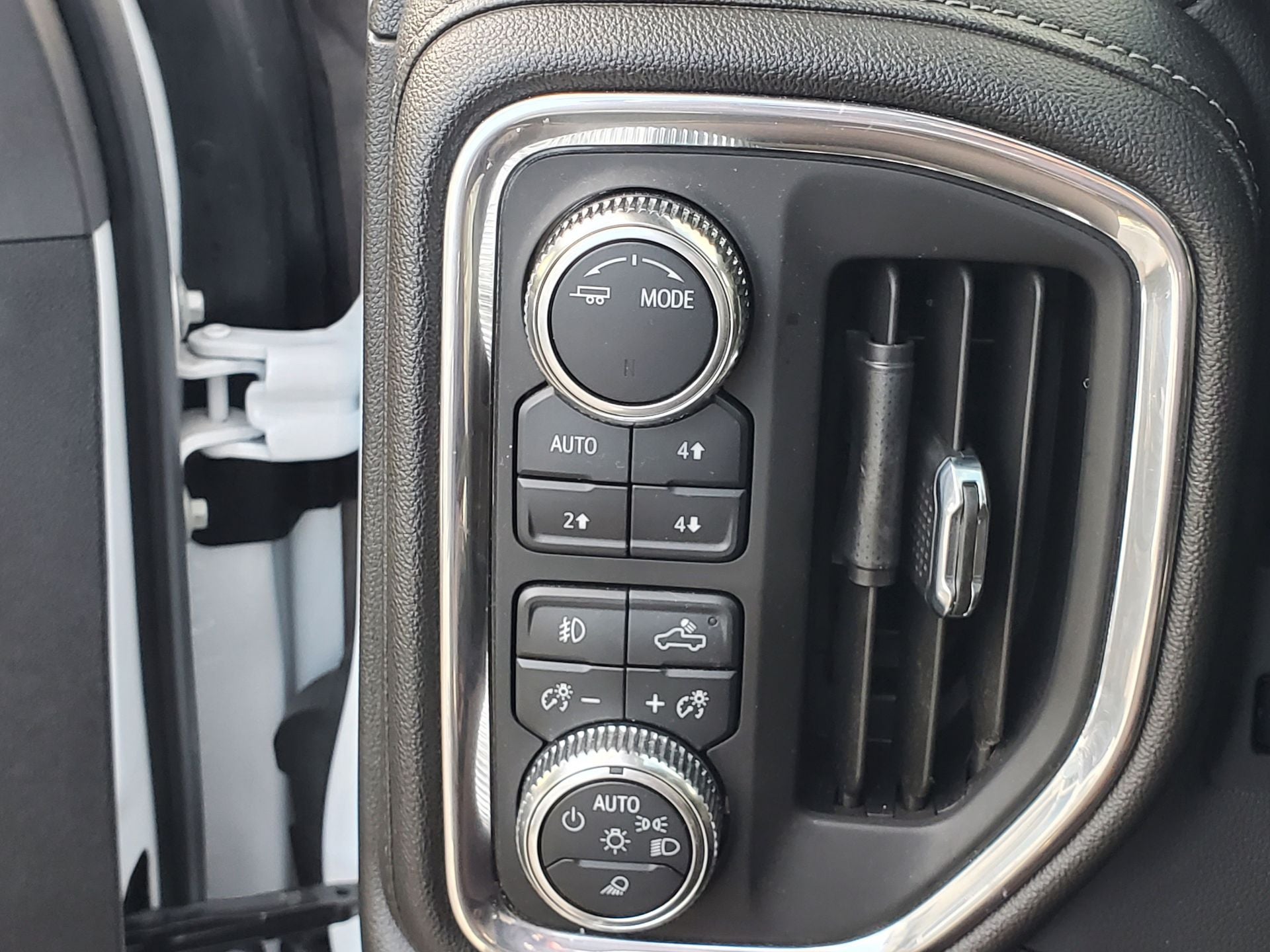 2023 GMC Sierra 3500HD Denali