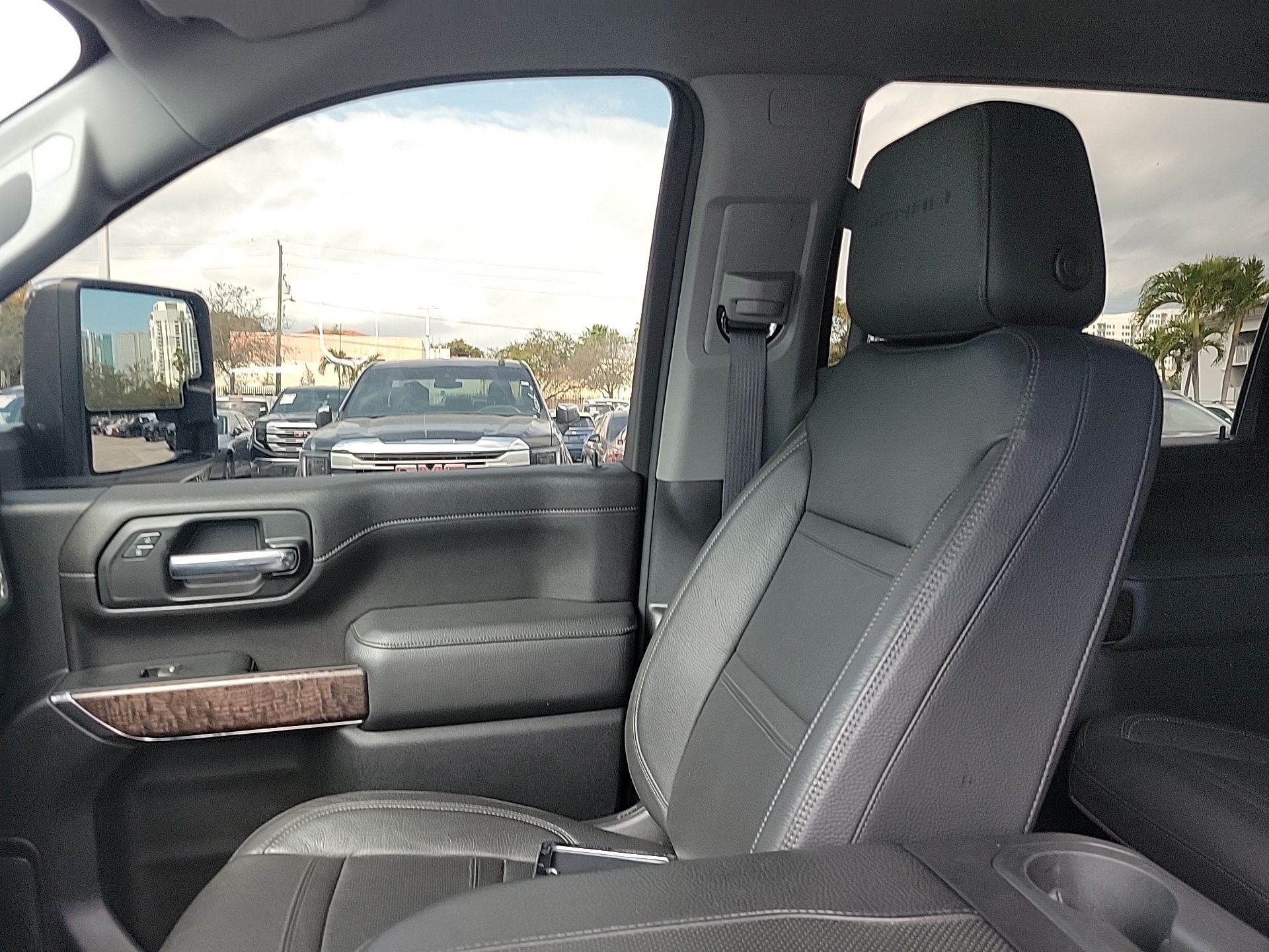 2023 GMC Sierra 3500HD Denali