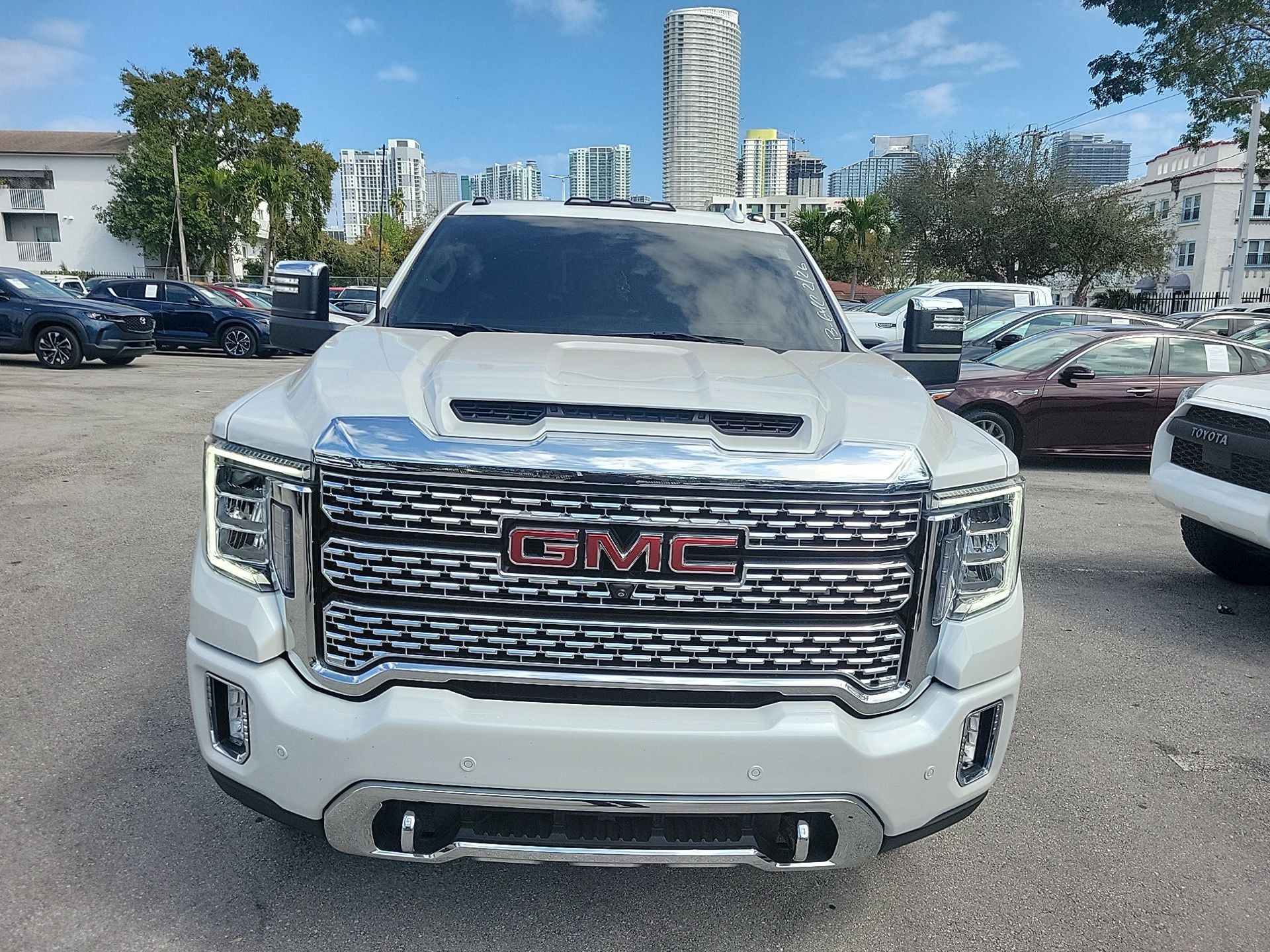 2023 GMC Sierra 3500HD Denali