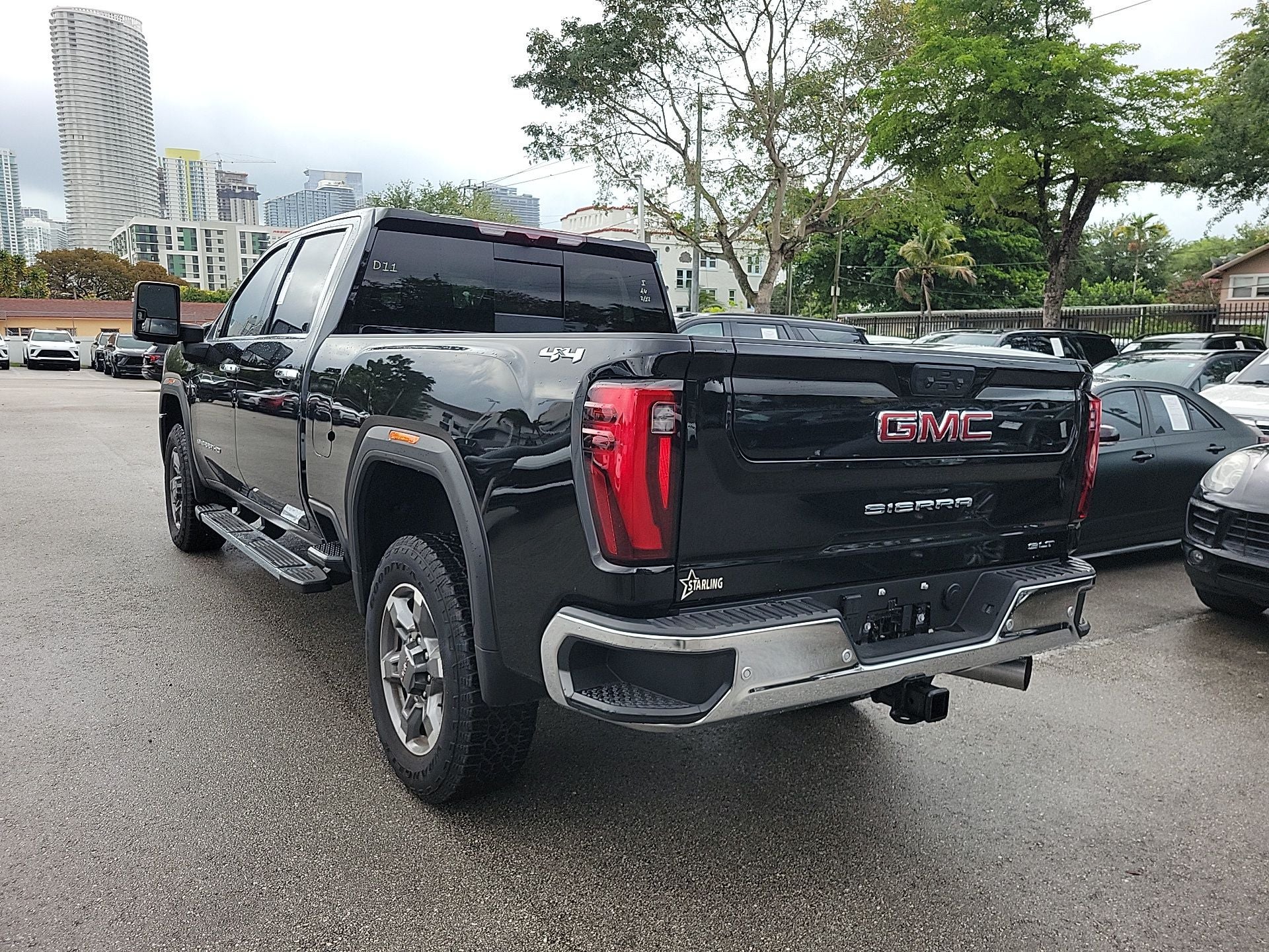 2025 GMC Sierra 2500HD SLT