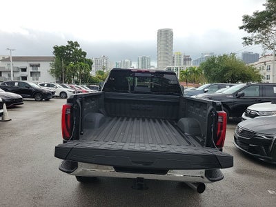 2025 GMC Sierra 2500HD SLT