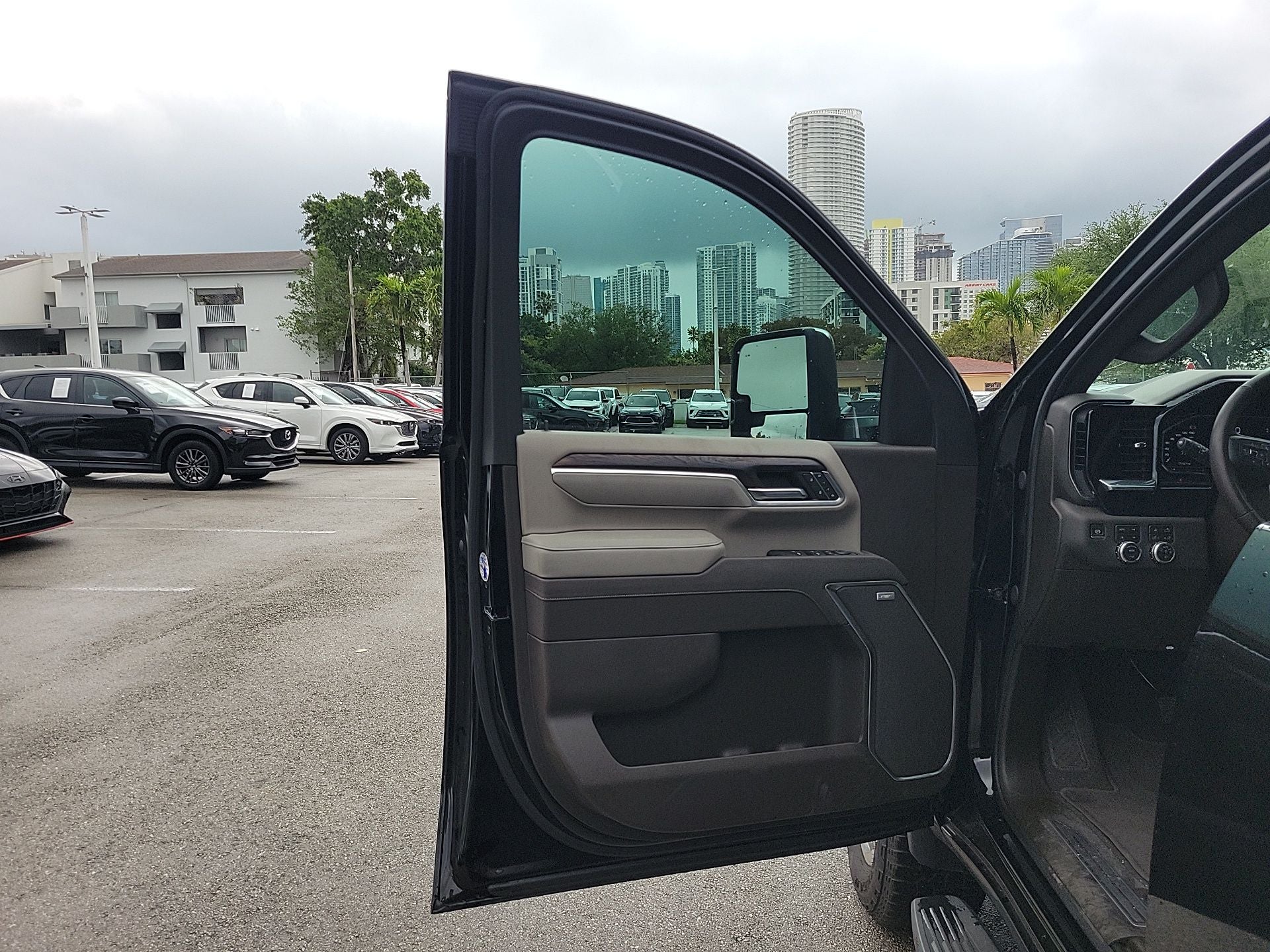 2025 GMC Sierra 2500HD SLT