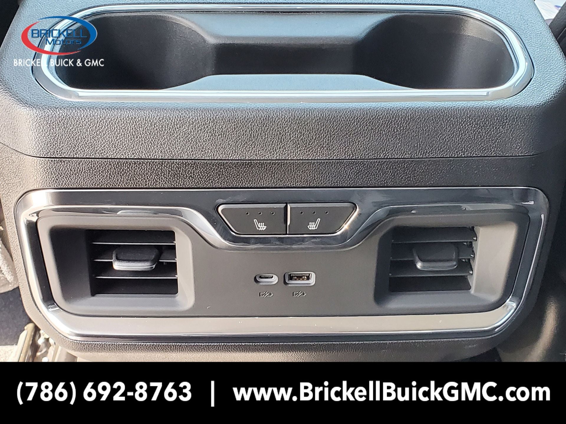 2025 GMC Sierra 3500HD Denali