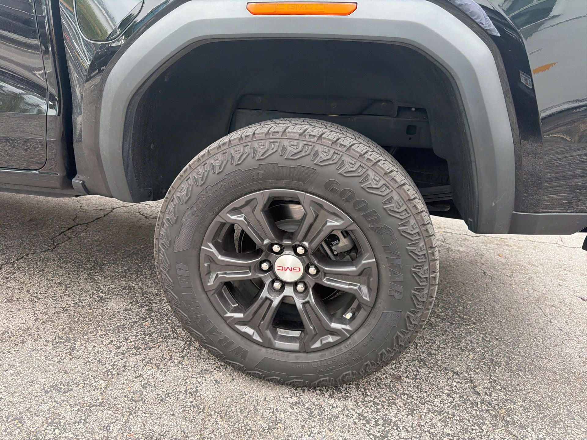 2023 GMC Canyon Elevation