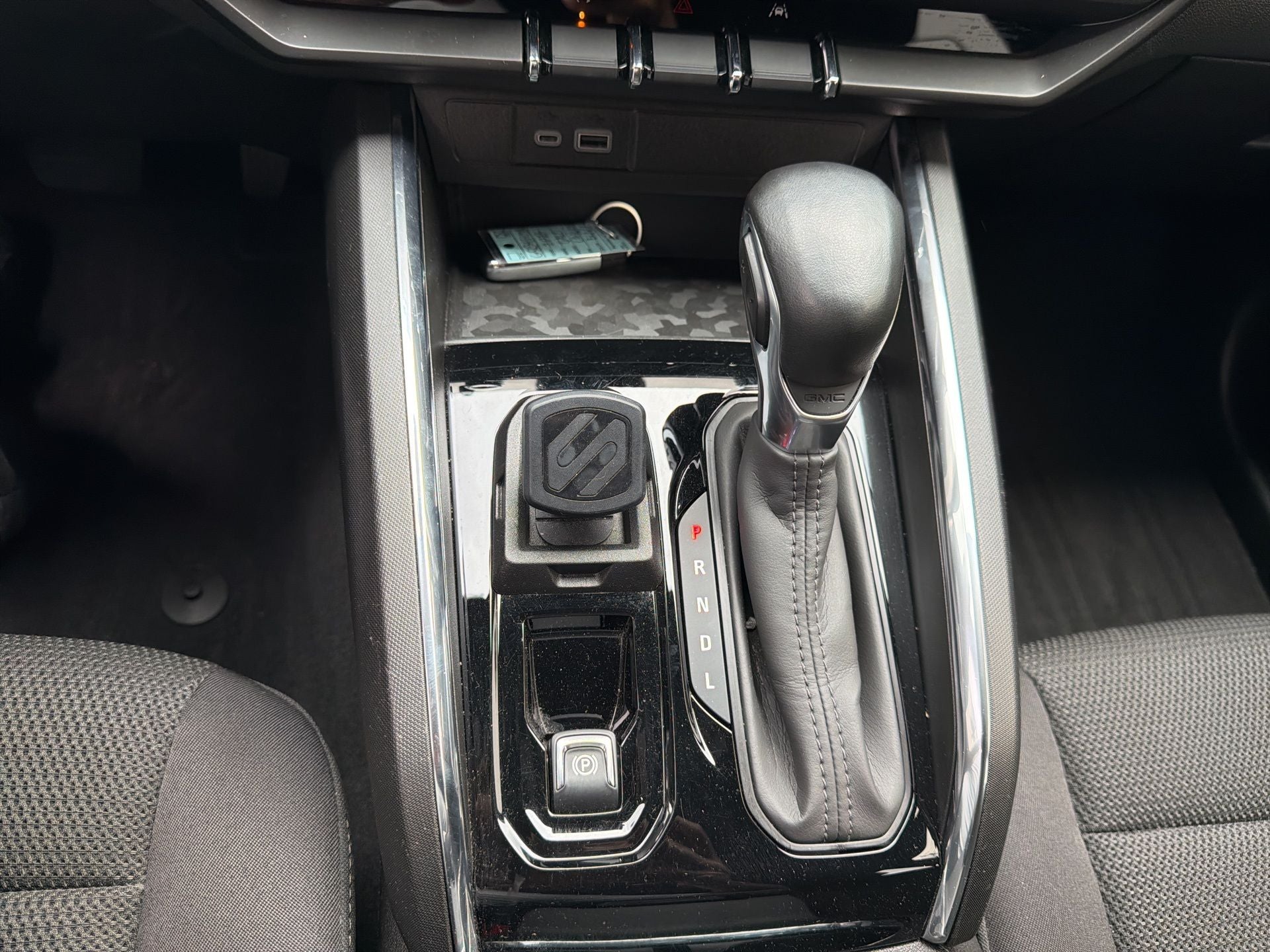 2023 GMC Canyon Elevation