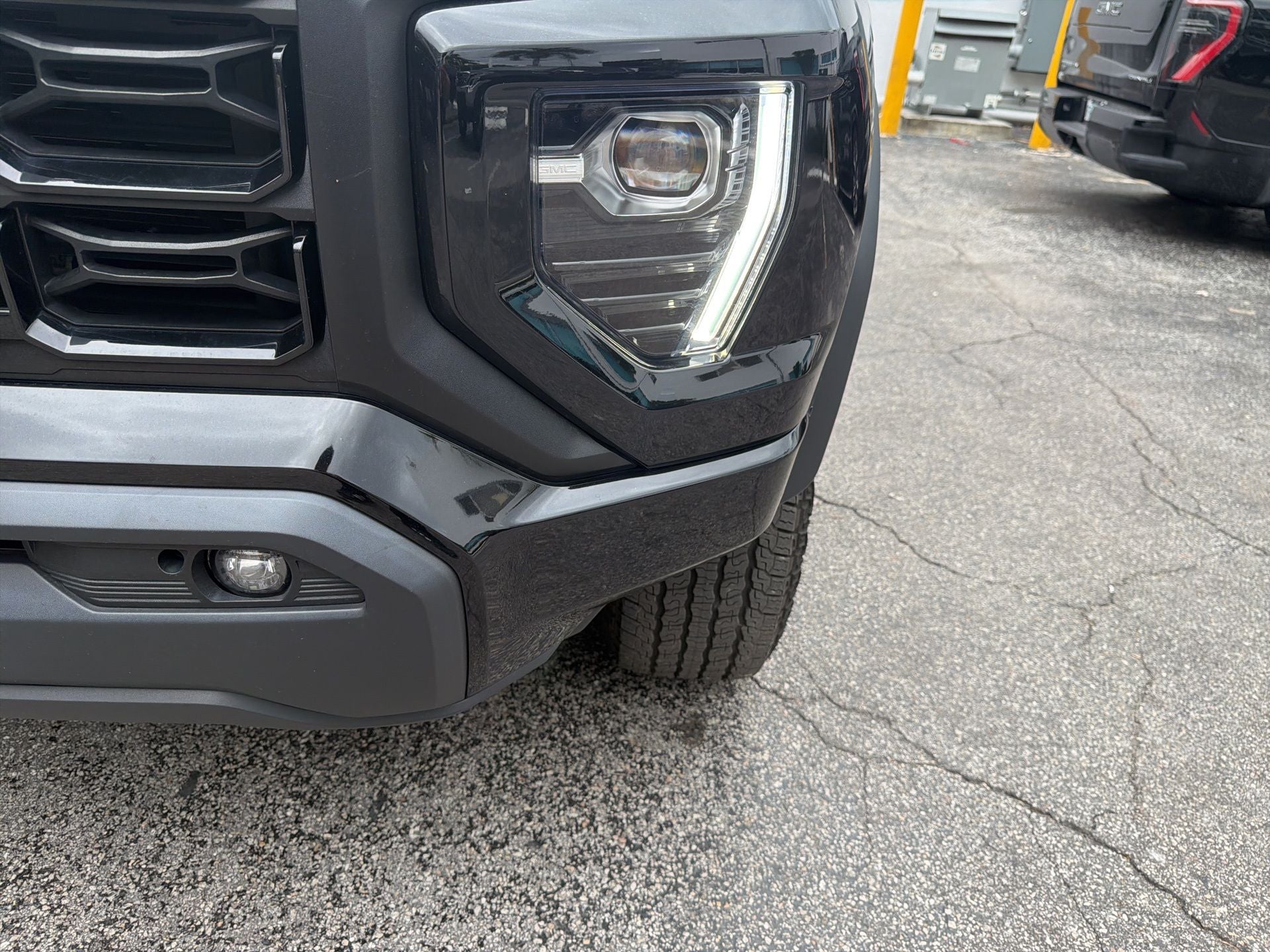 2023 GMC Canyon Elevation