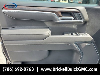 2025 GMC Sierra 1500 SLT