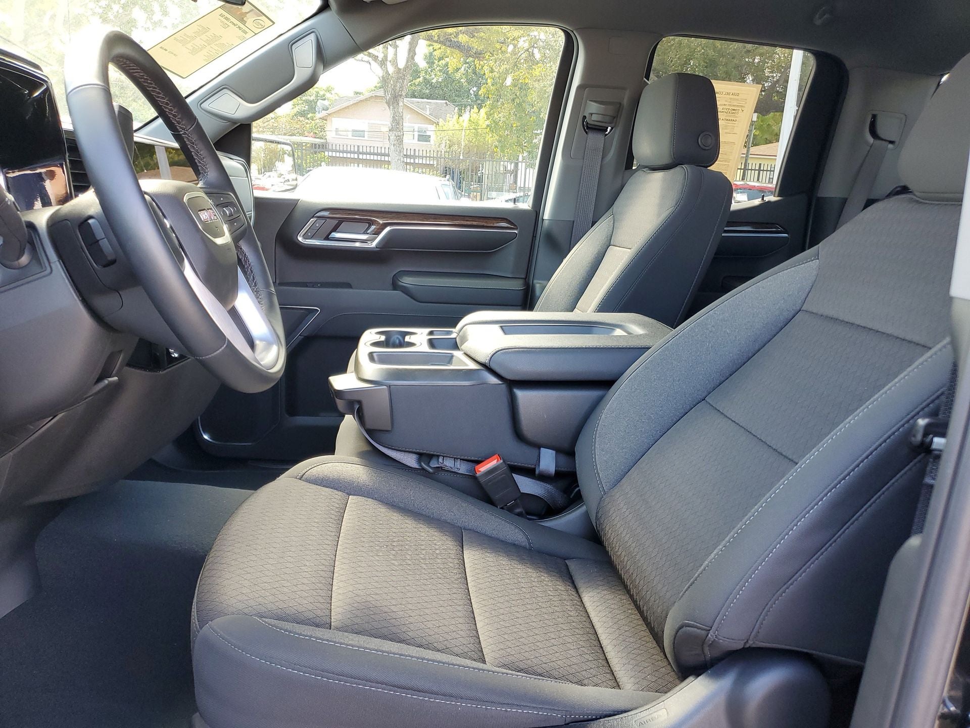 2023 GMC Sierra 1500 SLE