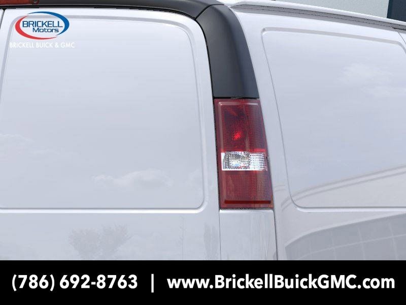 2025 GMC Savana 2500 Work Van