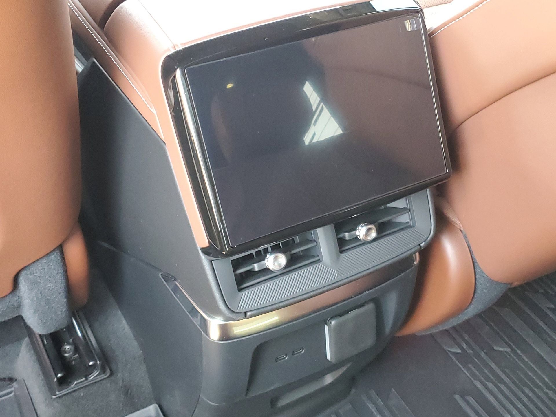 2026 Cadillac VISTIQ Platinum