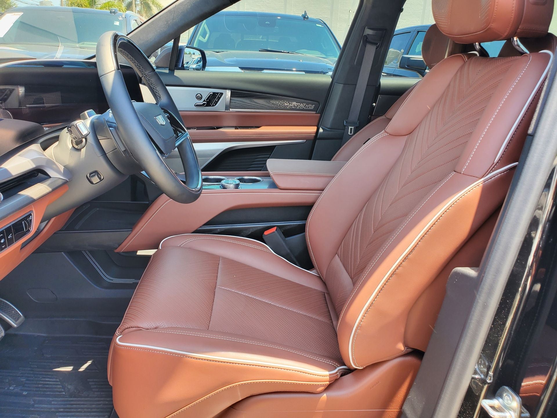 2026 Cadillac VISTIQ Platinum