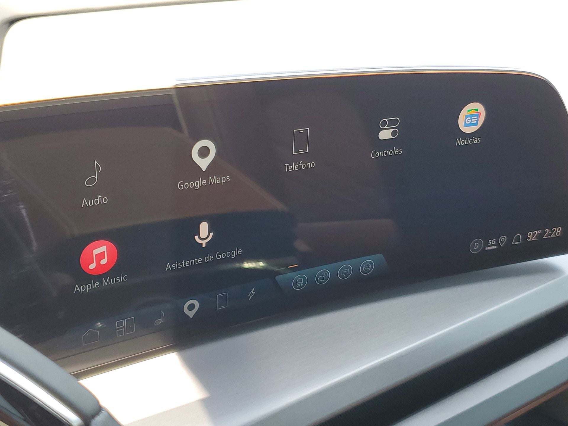 2026 Cadillac VISTIQ Platinum