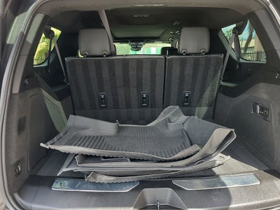 2023 Cadillac Escalade ESV Premium