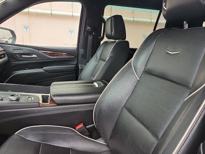 2023 Cadillac Escalade ESV Premium