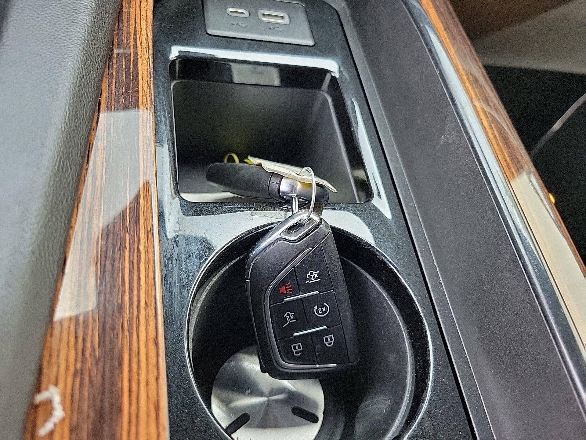 2023 Cadillac Escalade ESV Premium