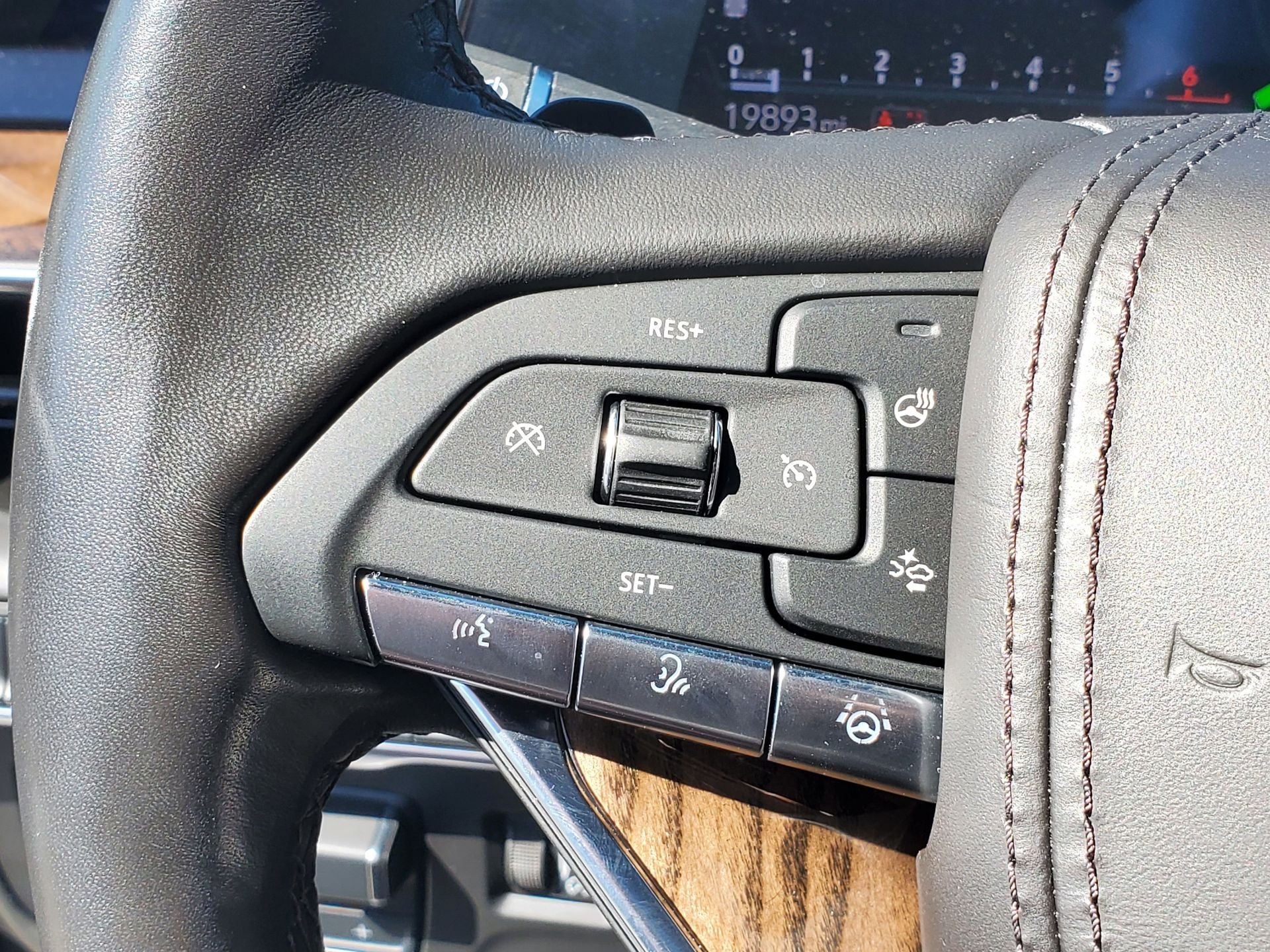 2024 Cadillac Escalade Premium Luxury Platinum