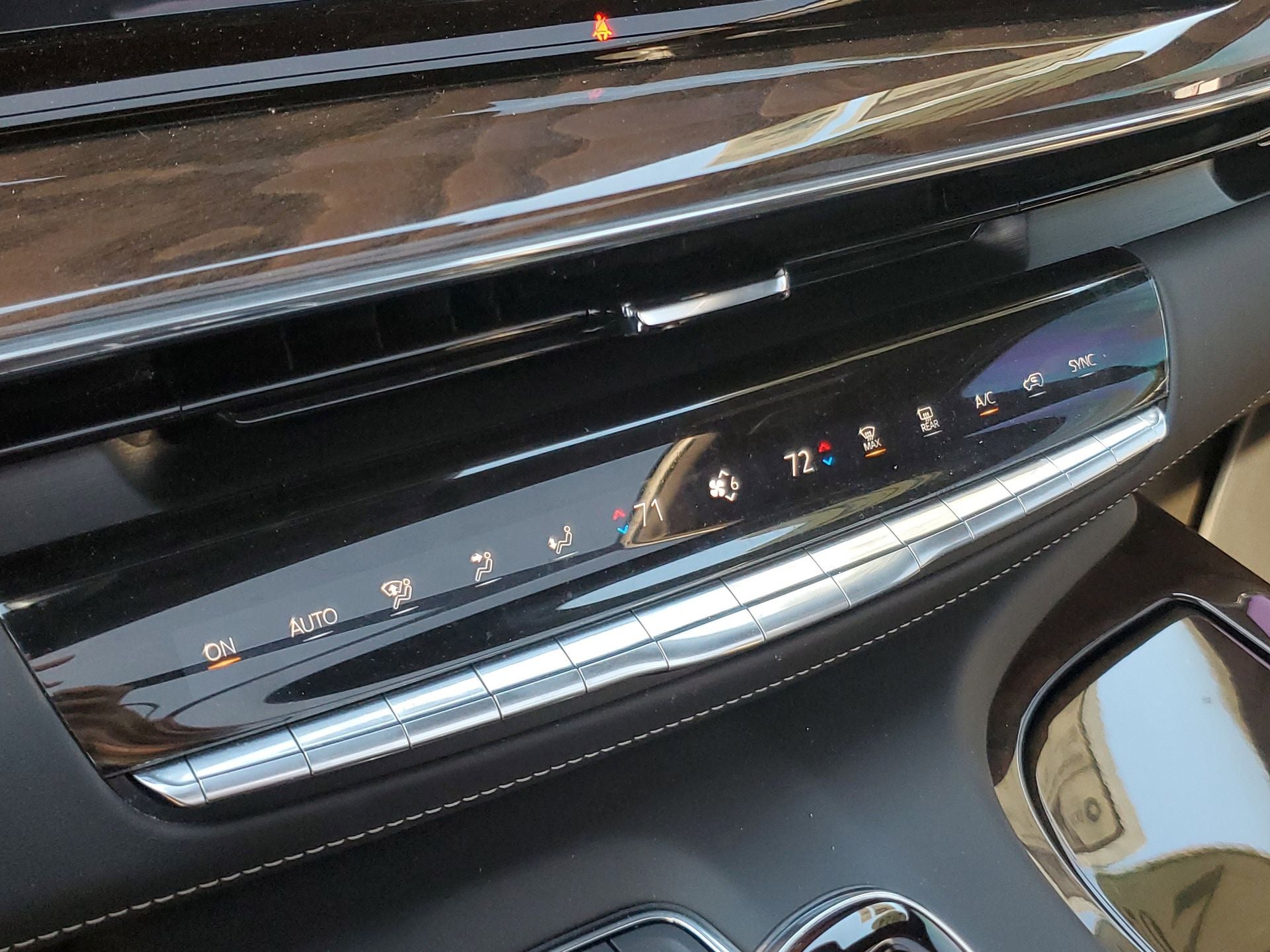 2024 Cadillac Escalade Premium Luxury Platinum