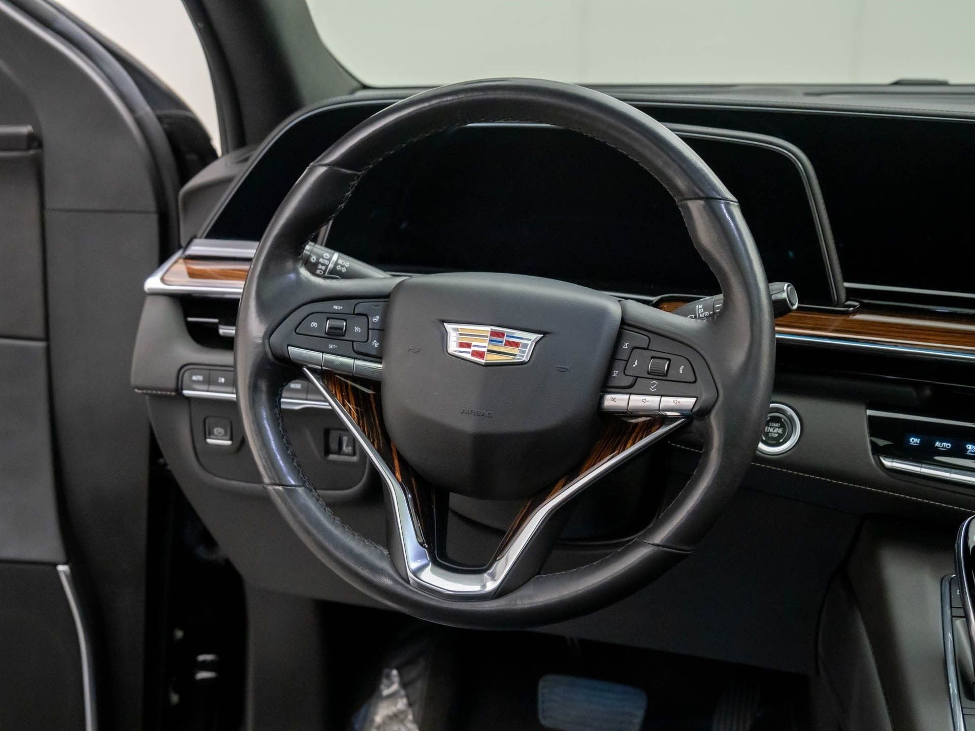 2023 Cadillac Escalade ESV Premium