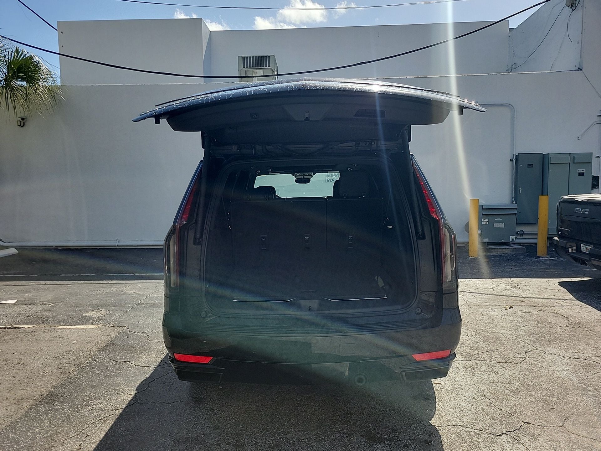 2022 Cadillac Escalade ESV Sport