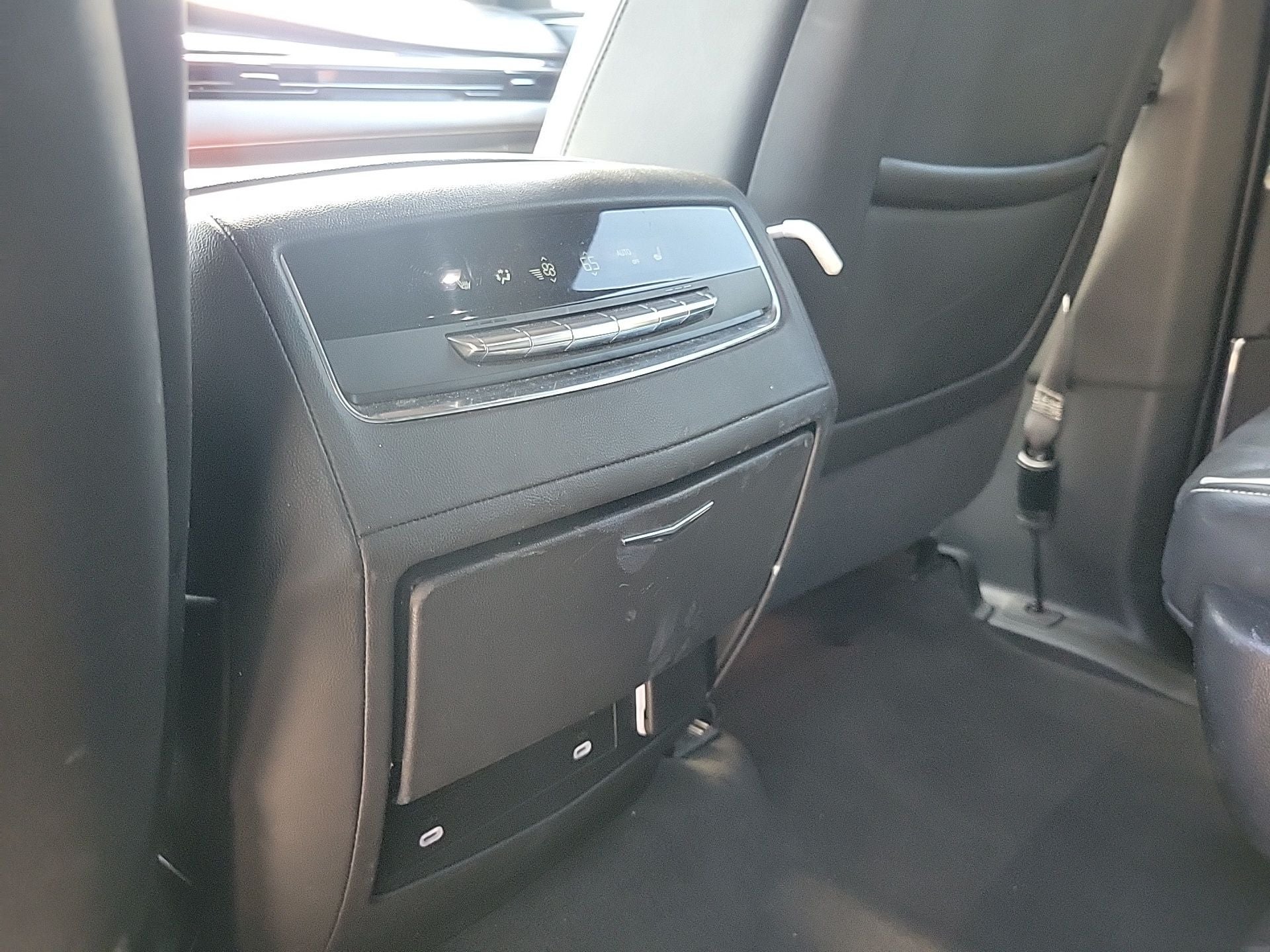 2022 Cadillac Escalade ESV Sport