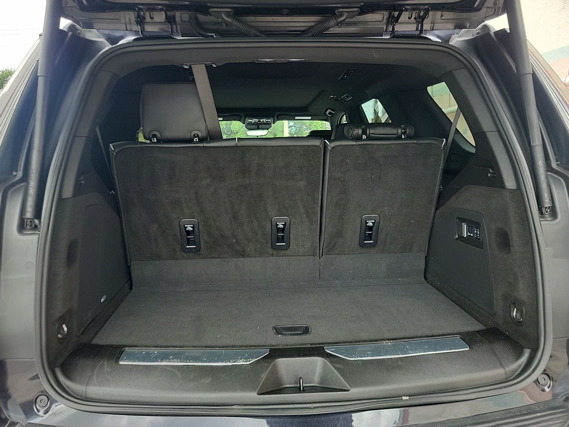 2025 Cadillac Escalade Premium Luxury