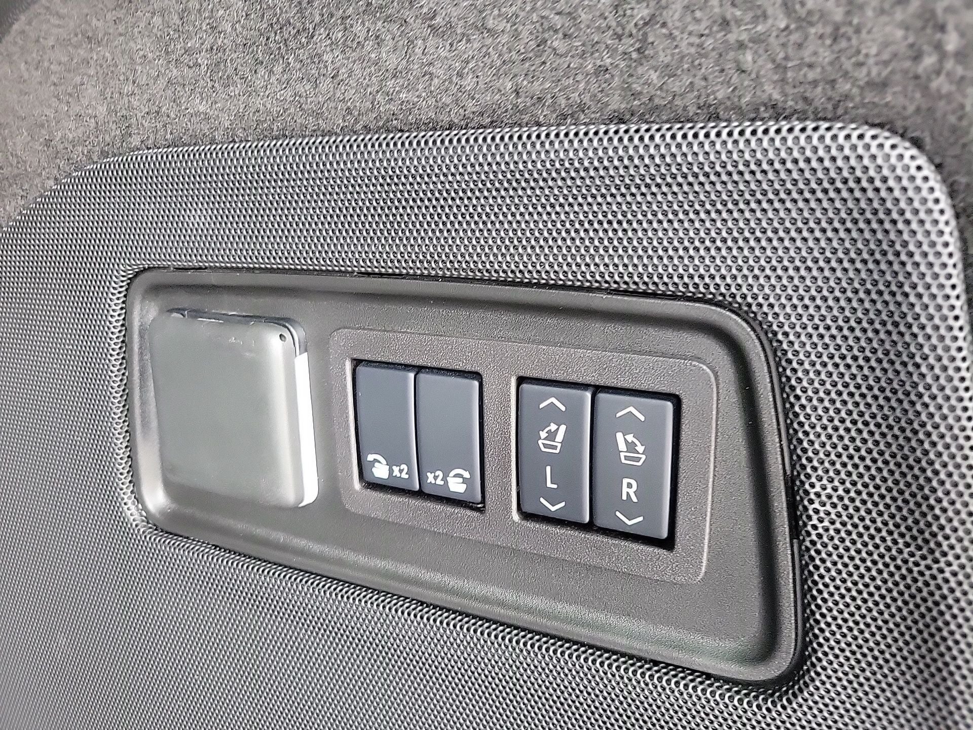 2025 Cadillac Escalade Premium Luxury