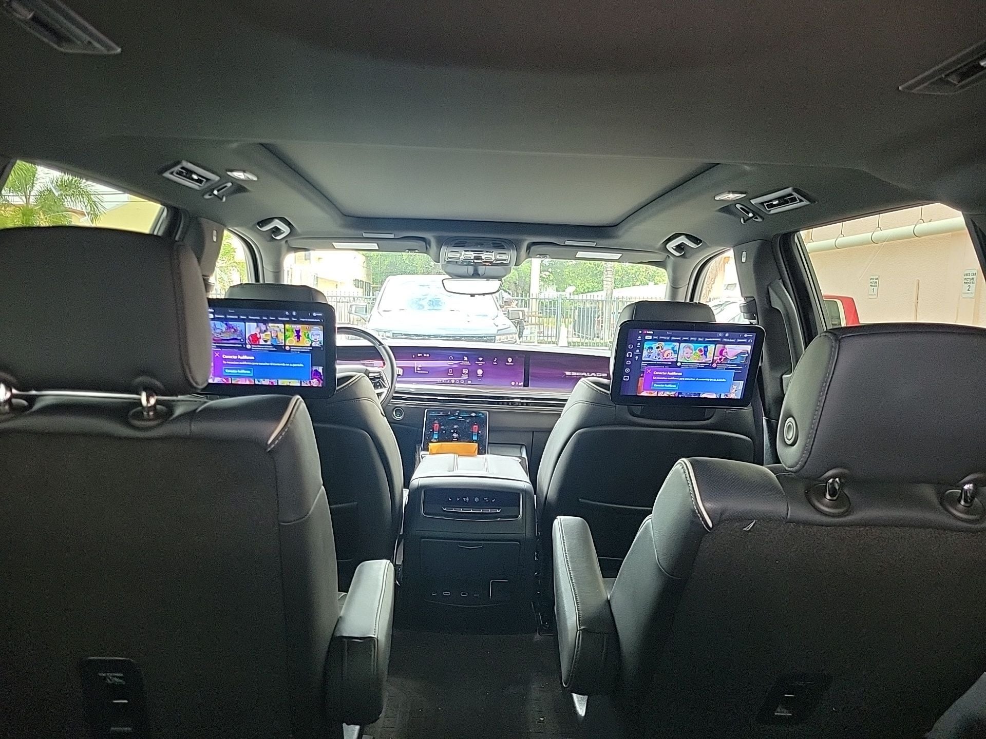 2025 Cadillac Escalade Premium Luxury