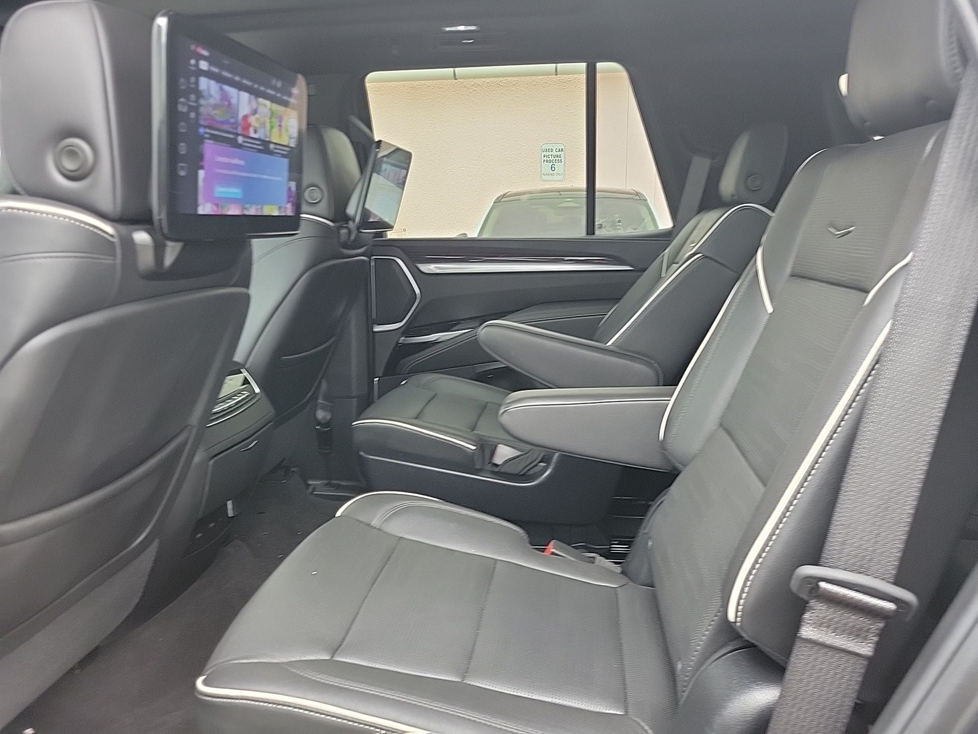 2025 Cadillac Escalade Premium Luxury