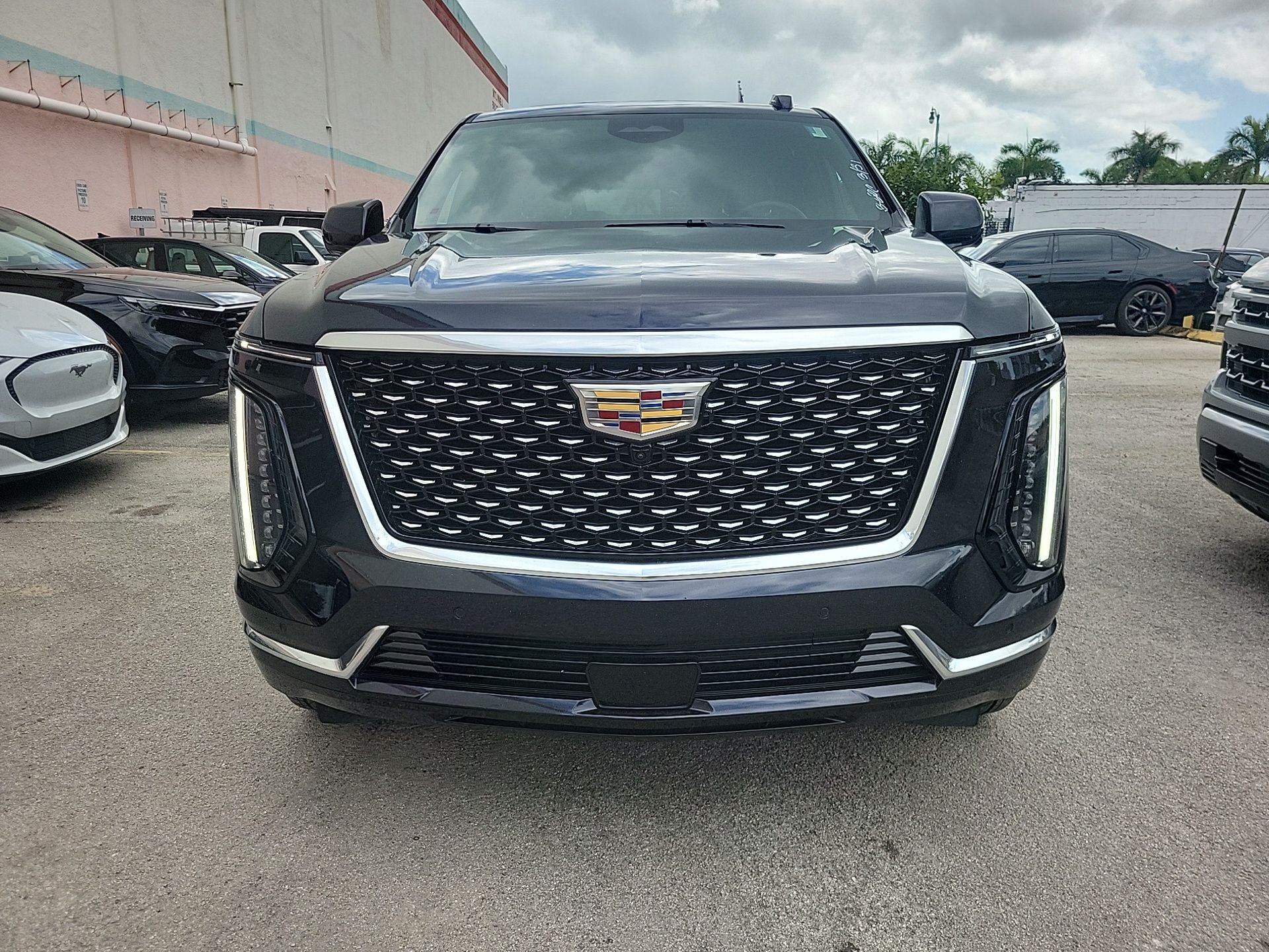 2025 Cadillac Escalade Premium Luxury