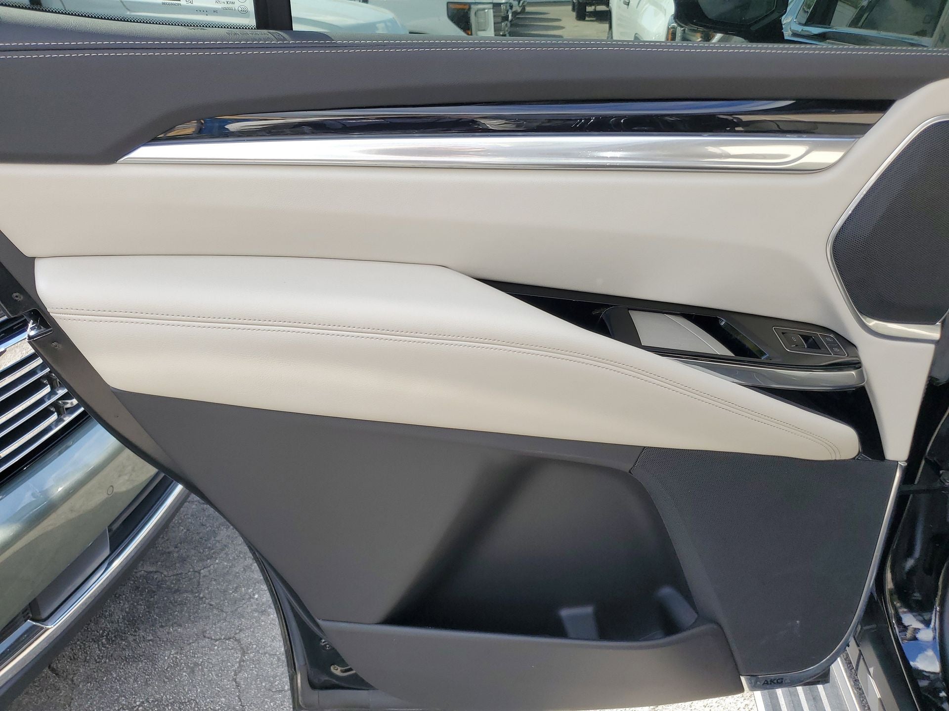 2025 Cadillac Escalade Sport