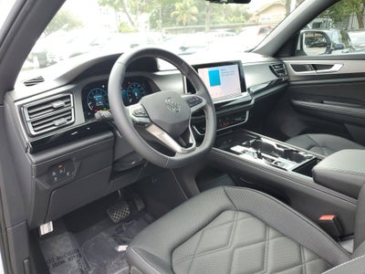 2024 Volkswagen Atlas Cross Sport 2.0T SE w/Technology