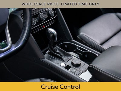 2022 Volkswagen Atlas Cross Sport 2.0T SEL R-Line