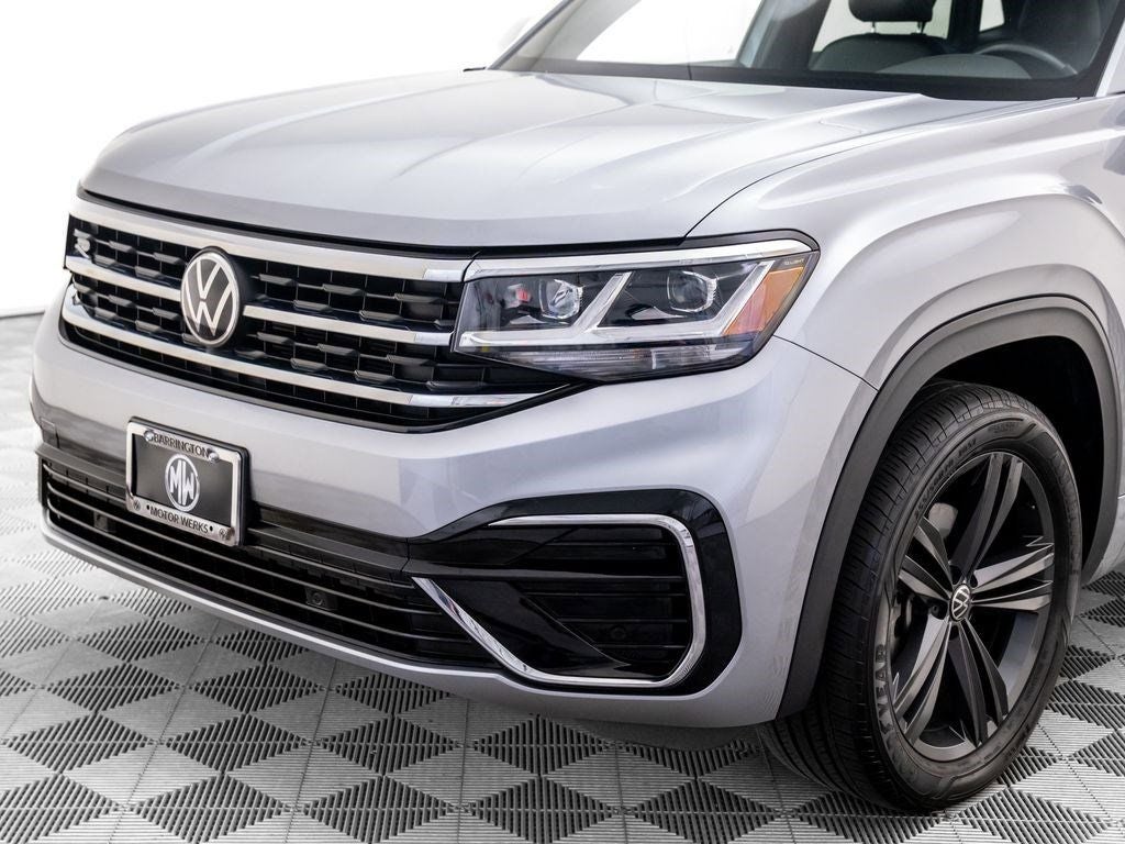 2022 Volkswagen Atlas Cross Sport 2.0T SEL R-Line