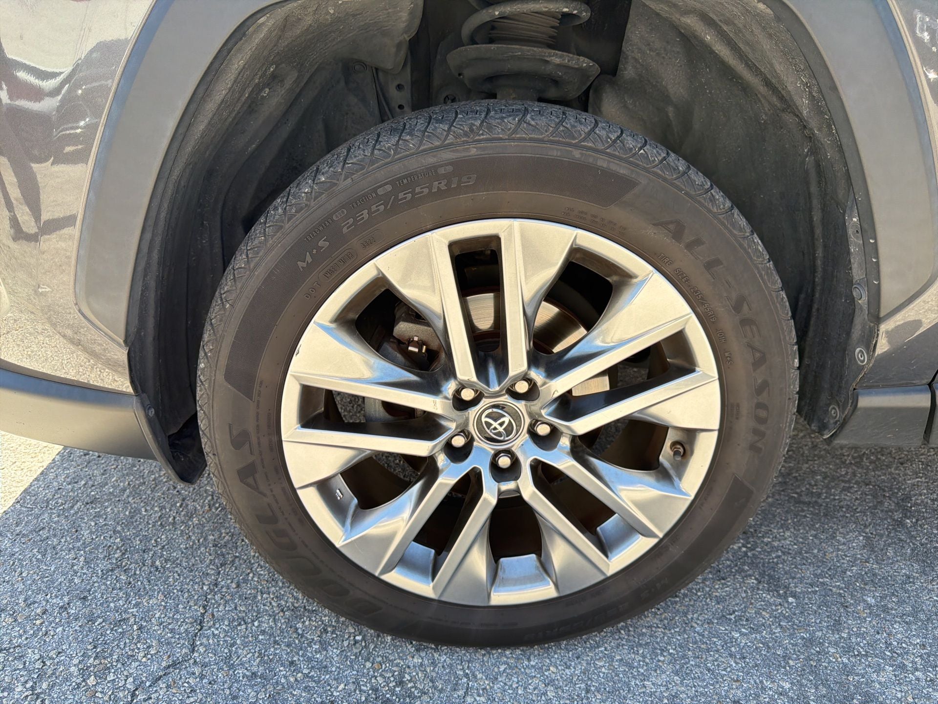 2019 Toyota RAV4 Limited