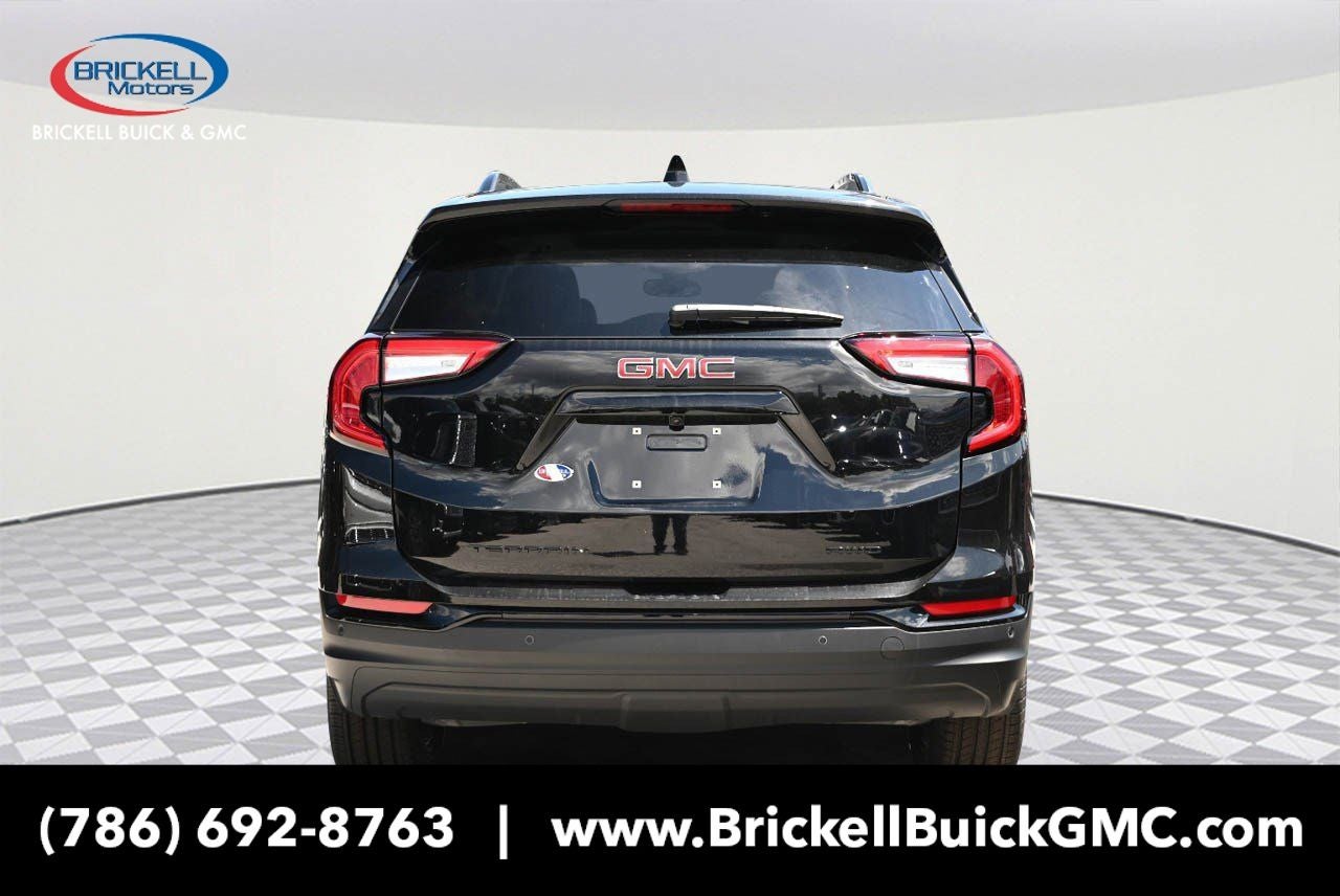 2024 GMC Terrain SLT