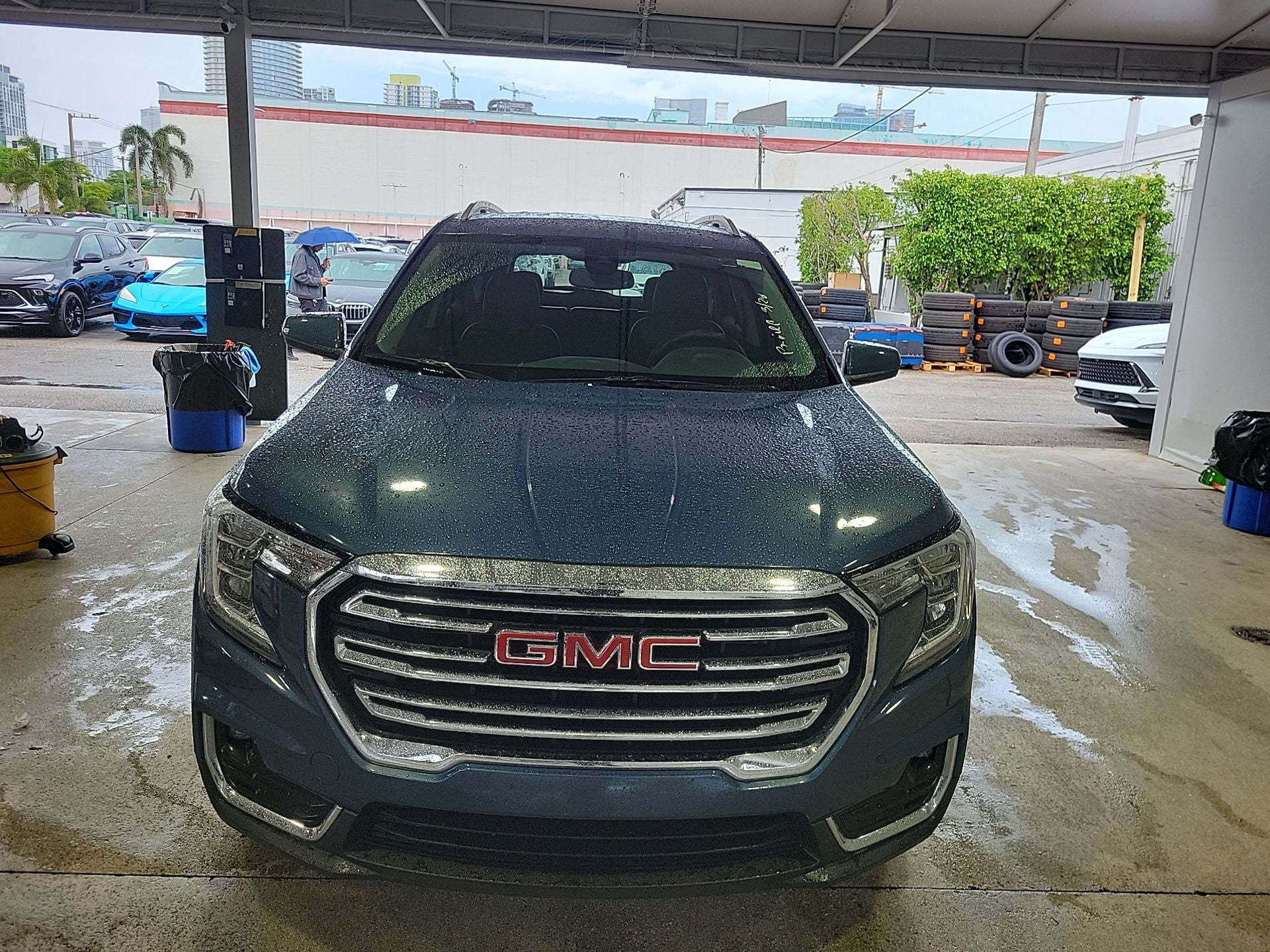 2024 GMC Terrain SLT