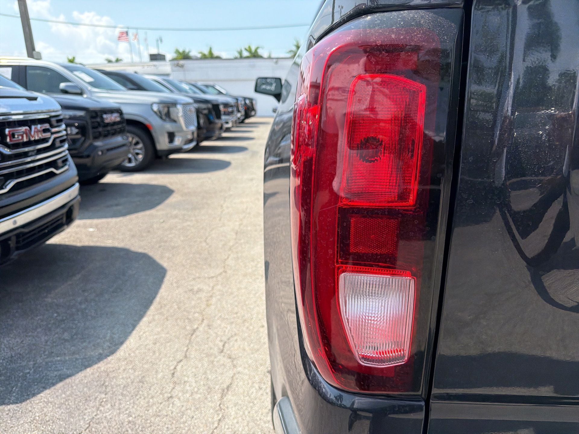 2023 GMC Sierra 1500 SLE