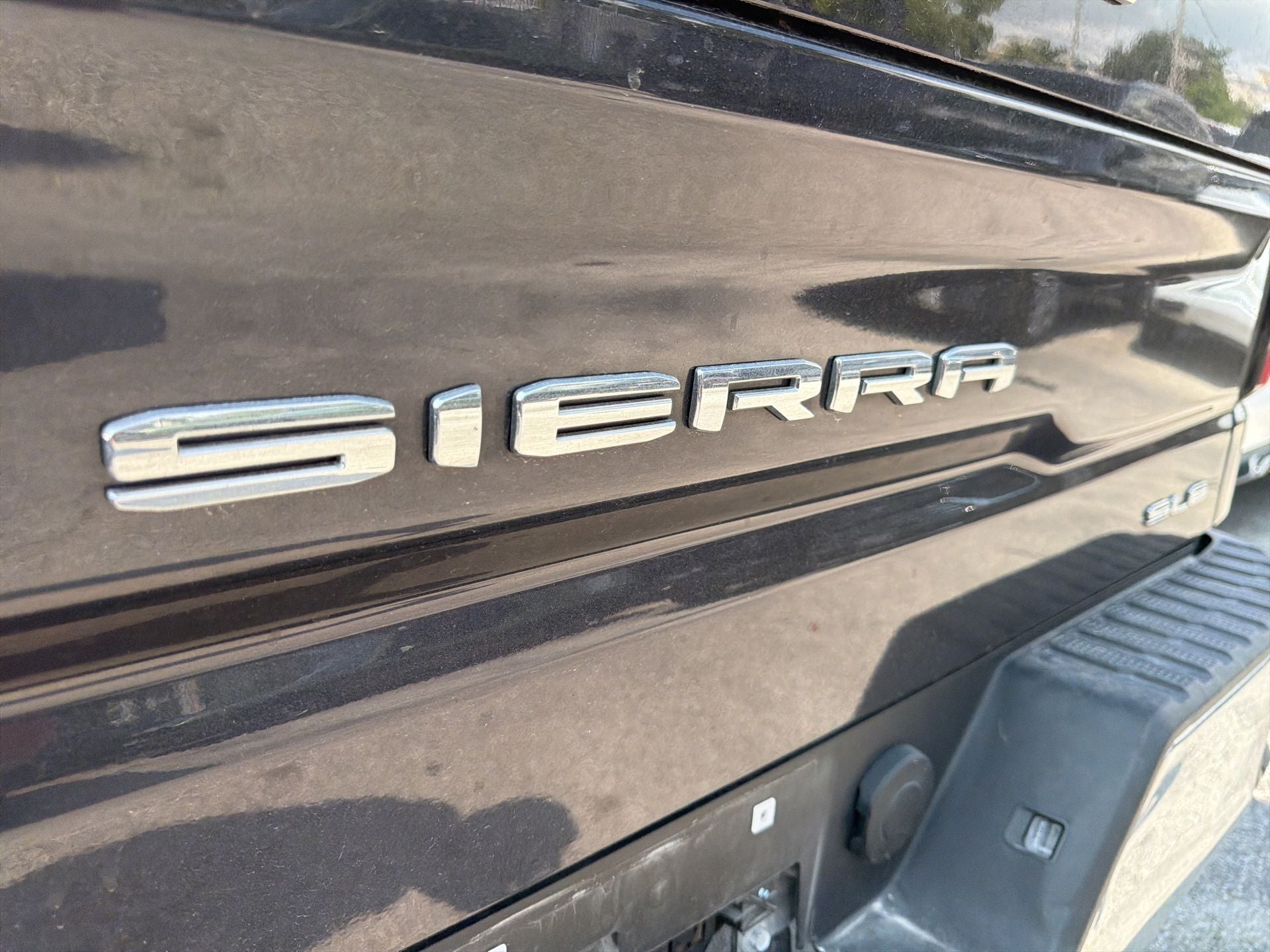 2023 GMC Sierra 1500 SLE