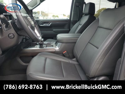 2025 GMC Sierra 1500 SLT