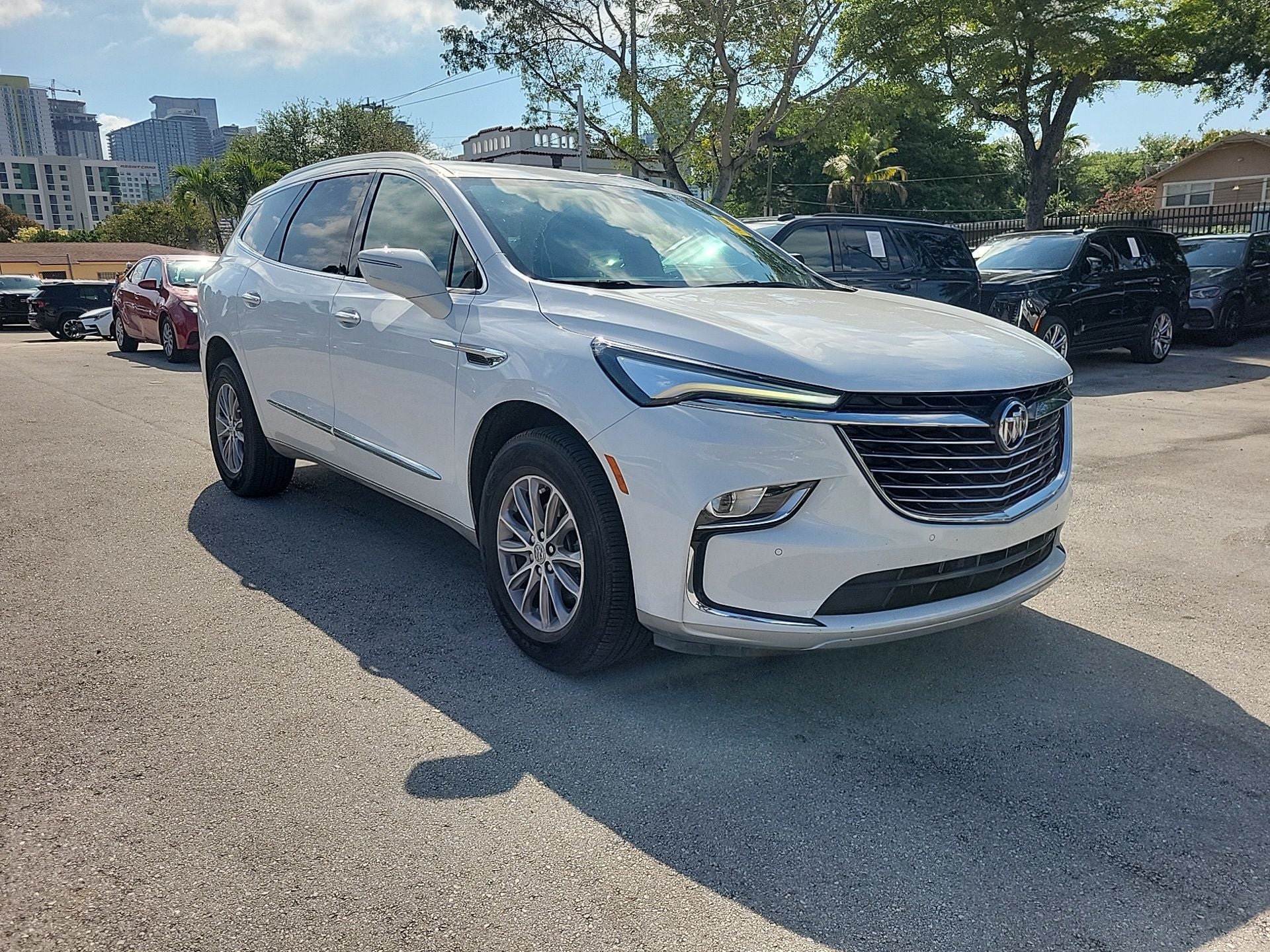 2023 Buick Enclave Essence